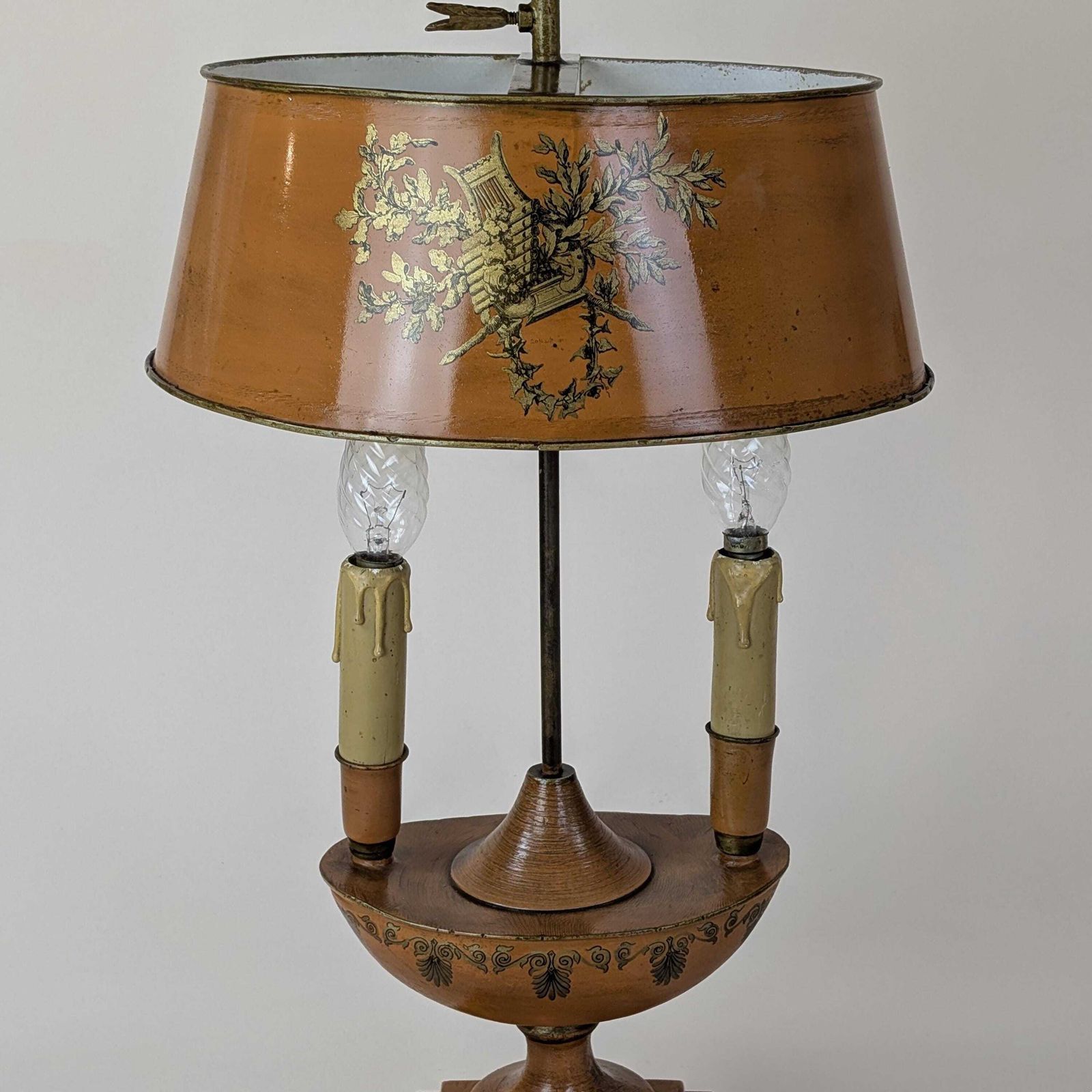 Louis XVI Style Table Lamp: Neoclassical Transfer Decoration Light With Adjustable Tole Shade photo vintage