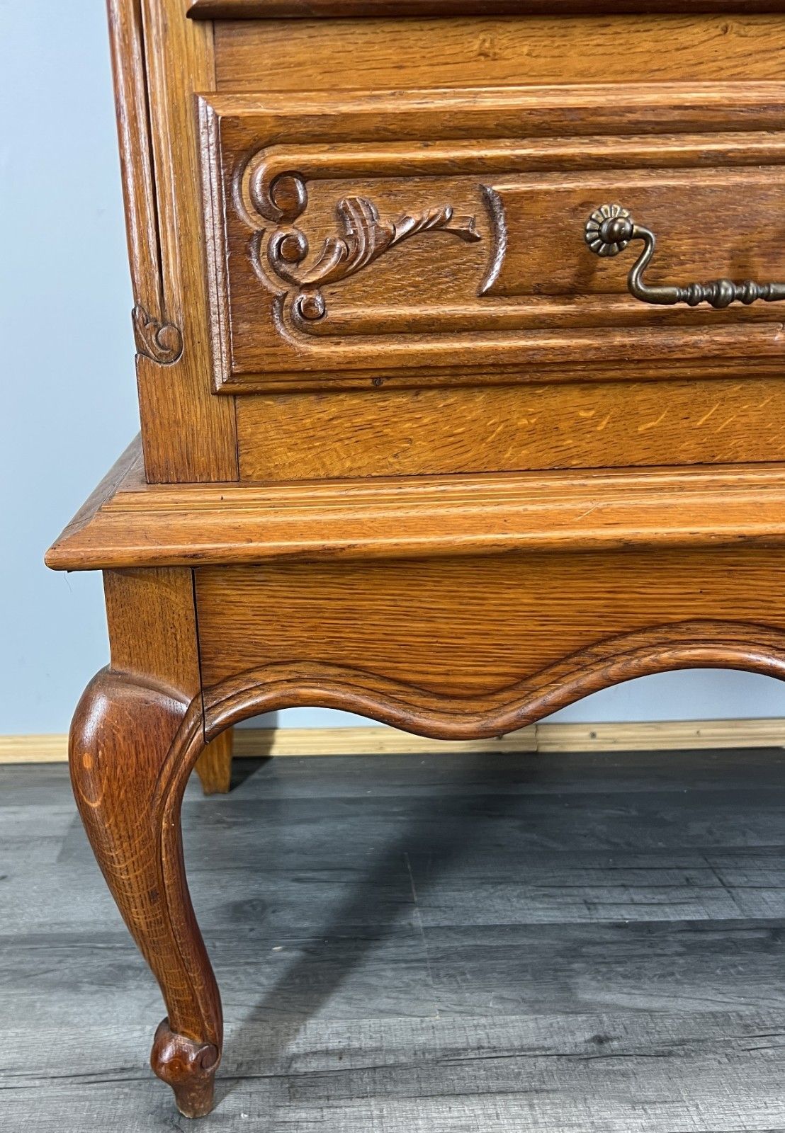Cabinet Vintage French Louis XIV Oak Sideboard With Carved Cupboard Lot 4471 photo vintage
