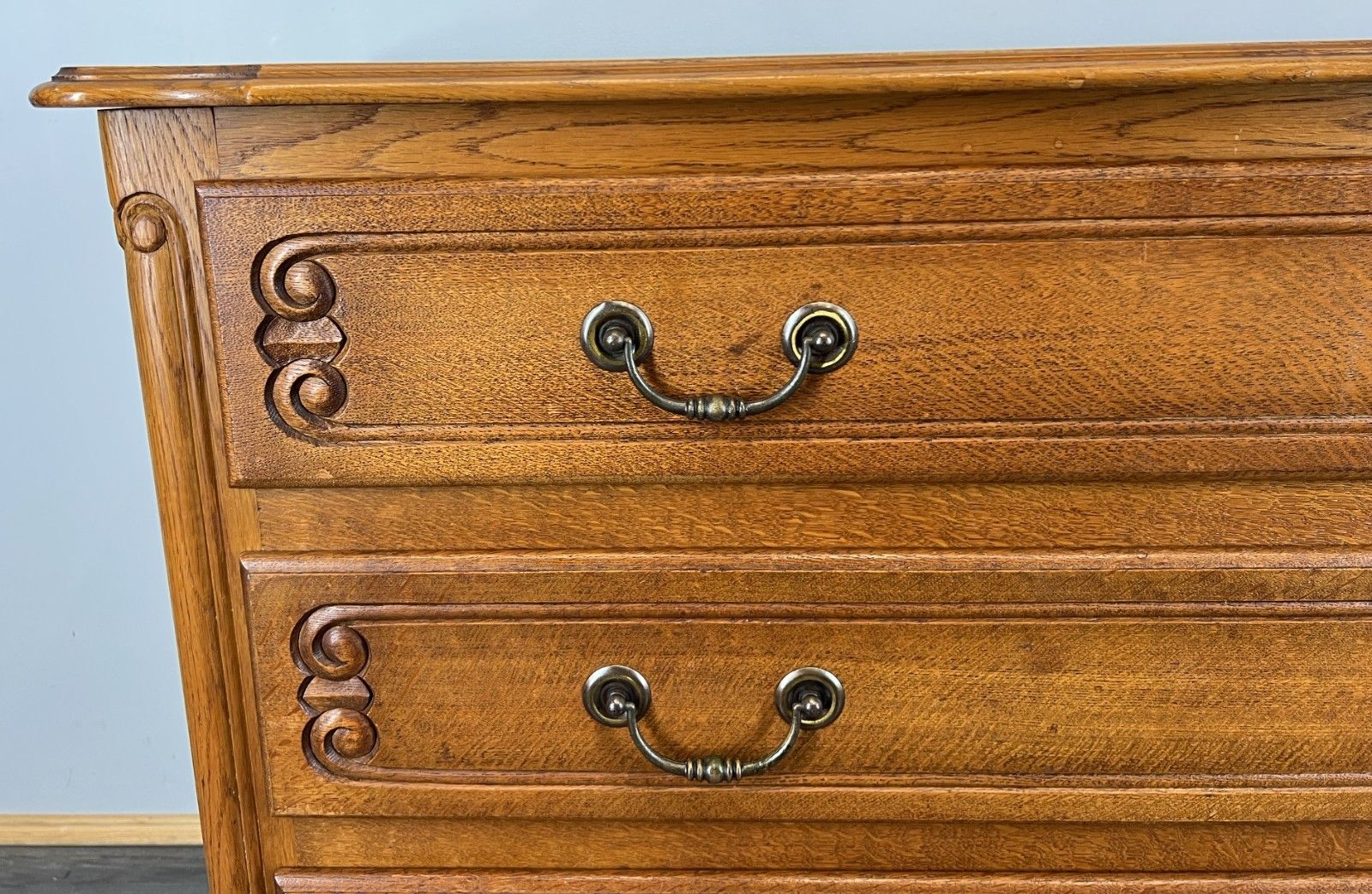 Chest Of Drawers Vintage French Louis Oak 3 Drawers Carved Cabinet Lot 4474 photo Furniture