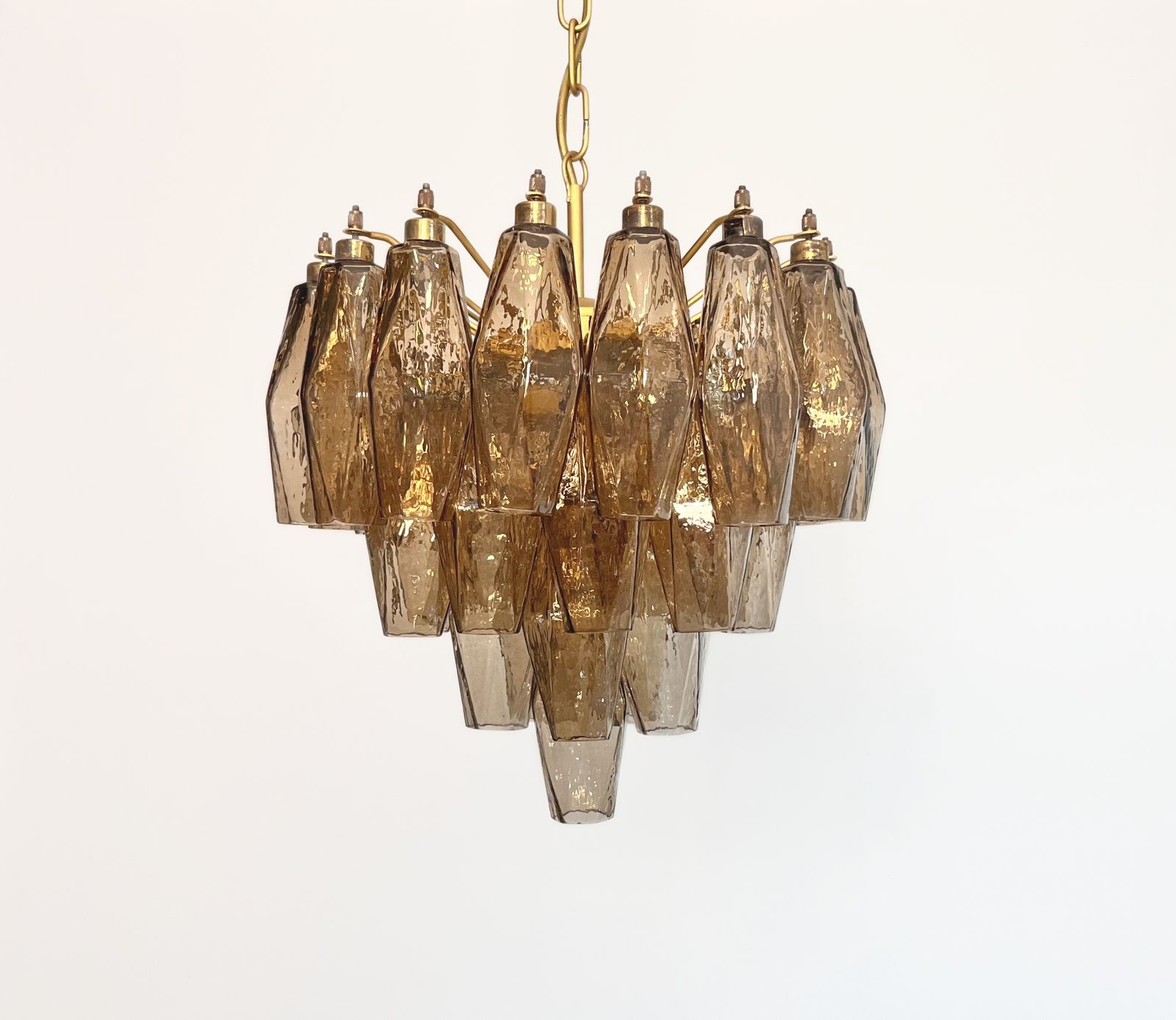 photo vinterior Elegant Murano Poliedri Chandelier   Carlo Scarpa Design   Smoked Glasses