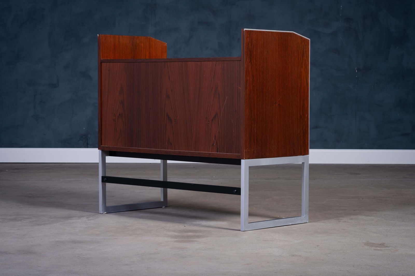 Bang & Olufsen Media Console In Rosewood, 1960s photo vintage