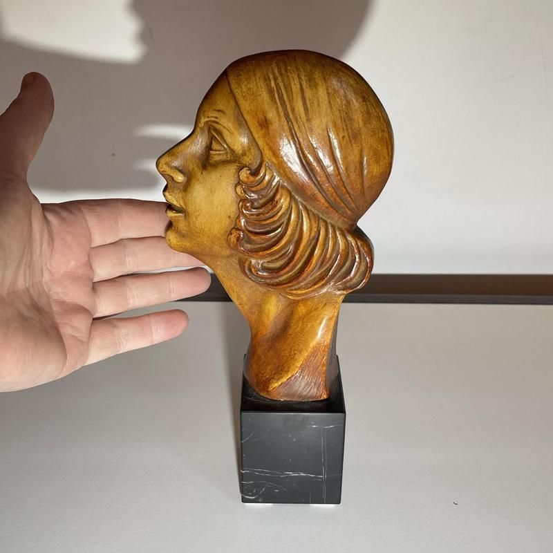 Terracotta Profile Of A Garçonne Woman By Antonio Banchelli, 1925 photo for sale