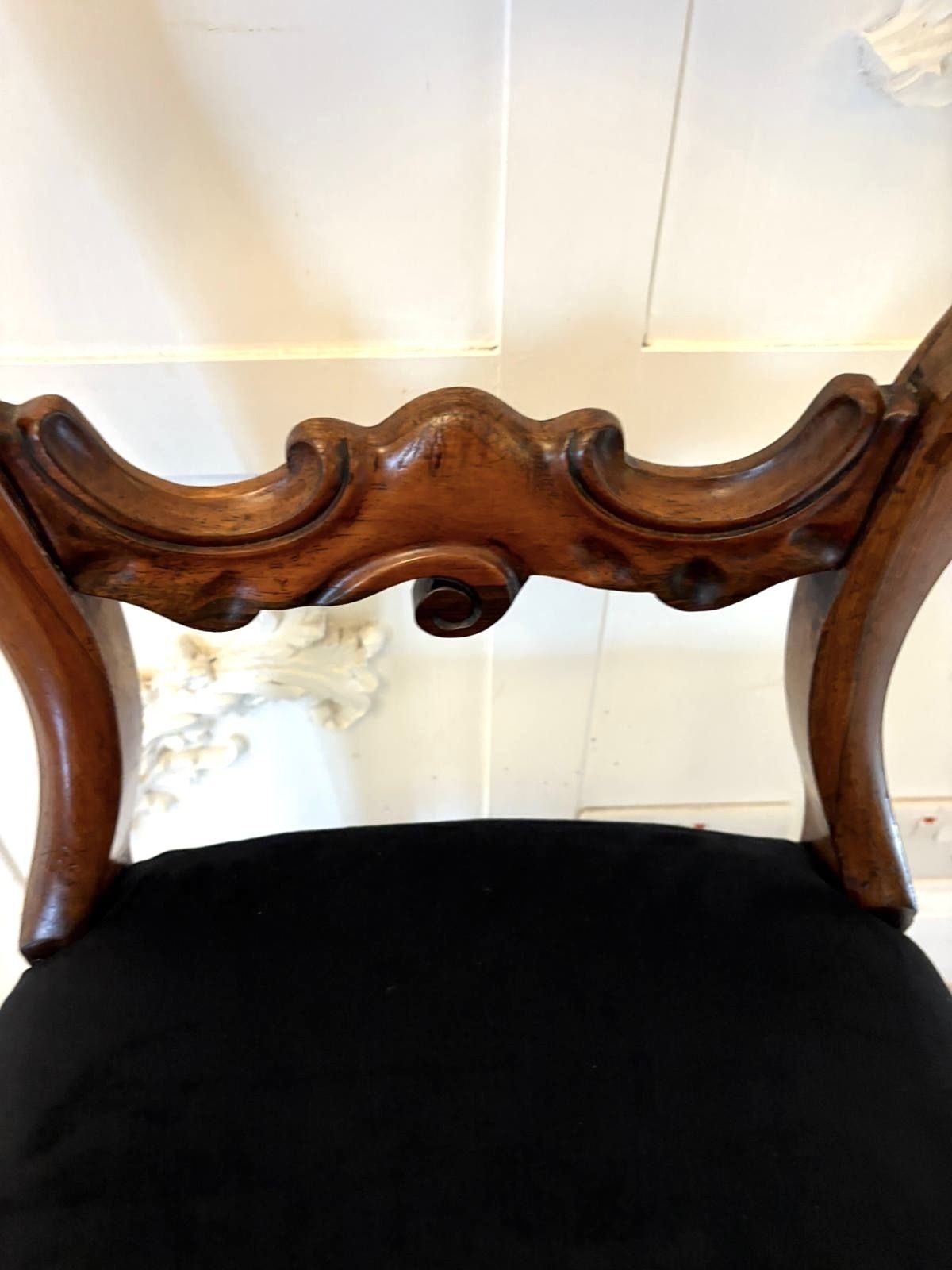 Antique Set Of Six Quality 19th Century Rosewood Balloon Back Dining Chairs photo 3350.0