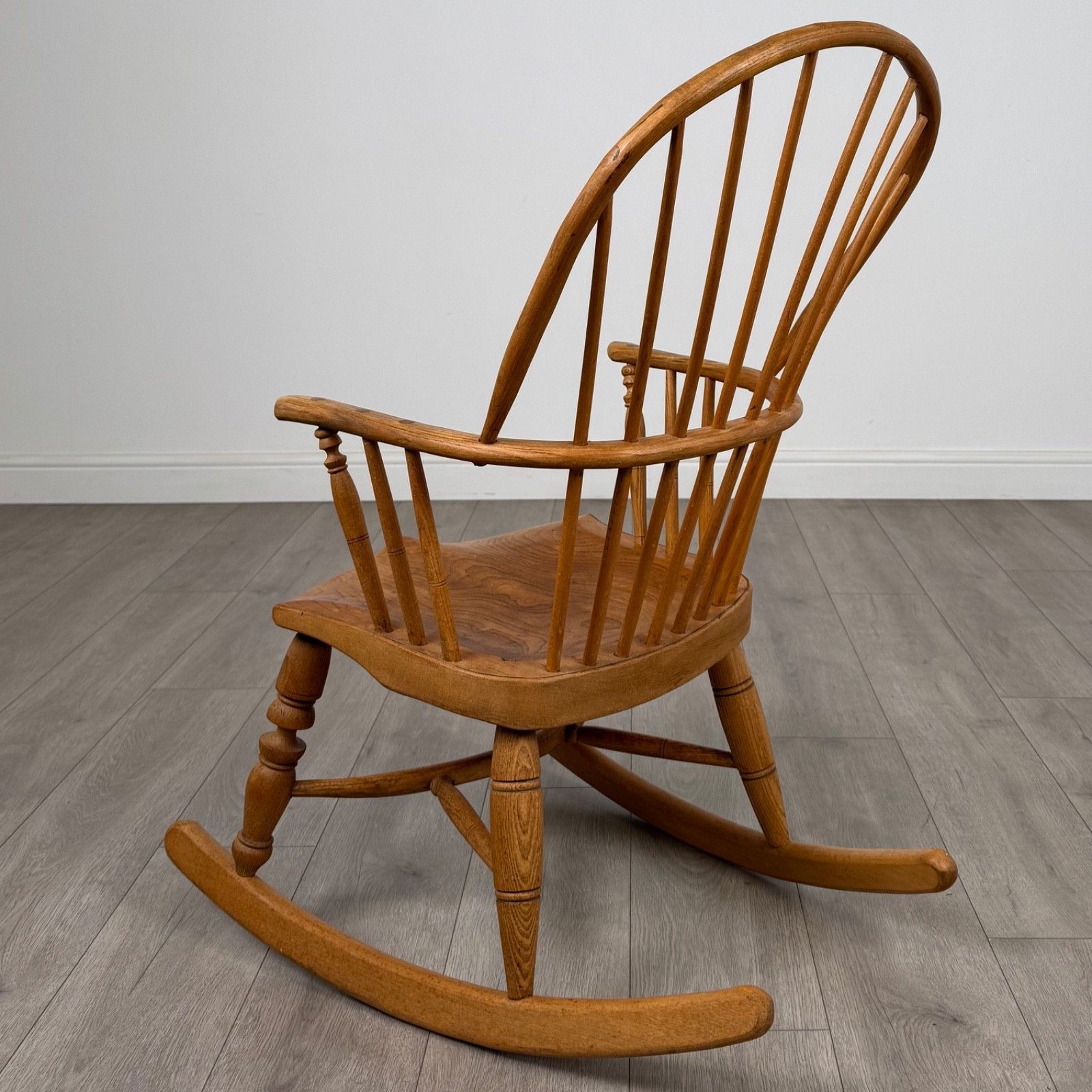 Antique 20th Century Fine Quality Rocking Chair In Ash photo for sale