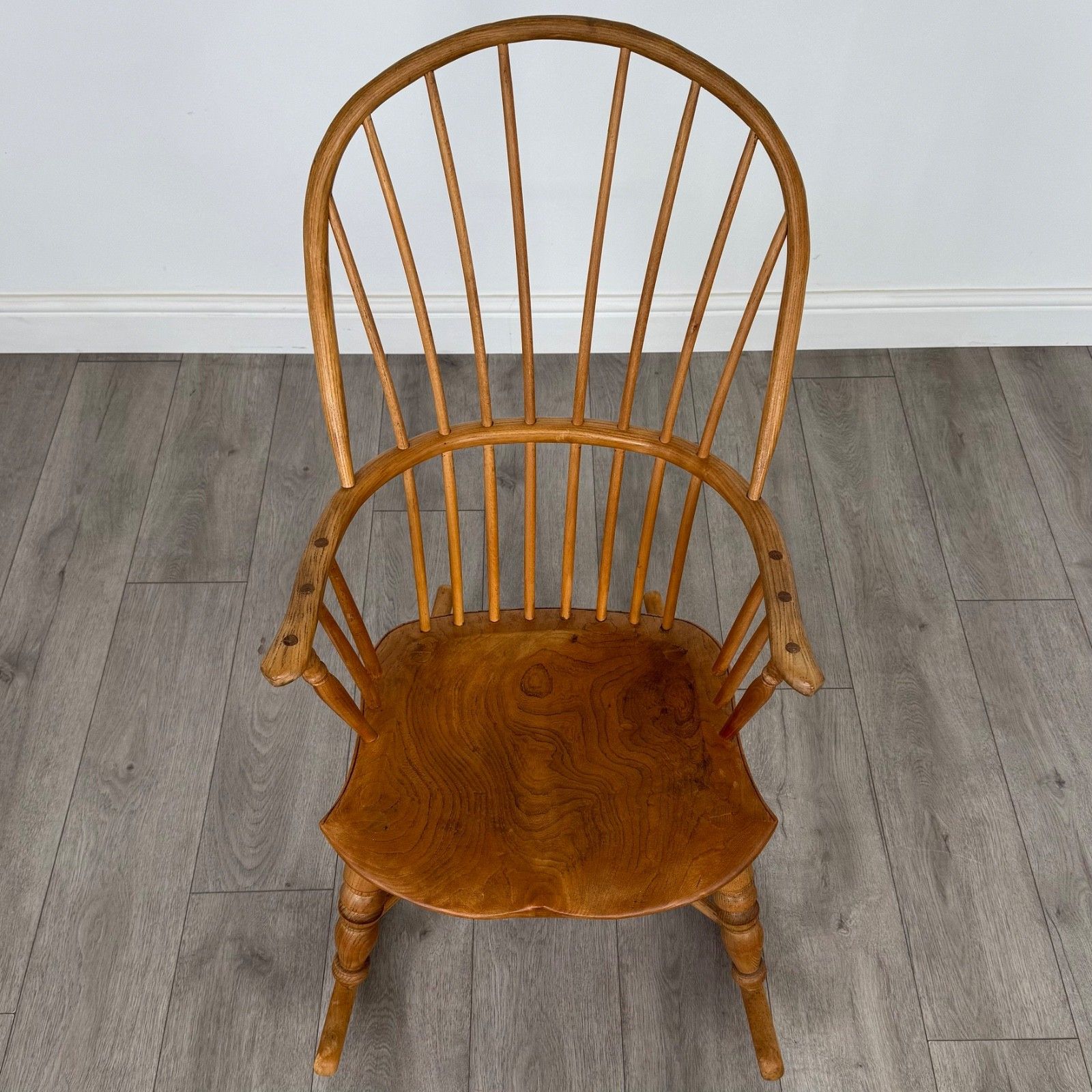 Furniture Antique 20th Century Fine Quality Rocking Chair In Ash photo