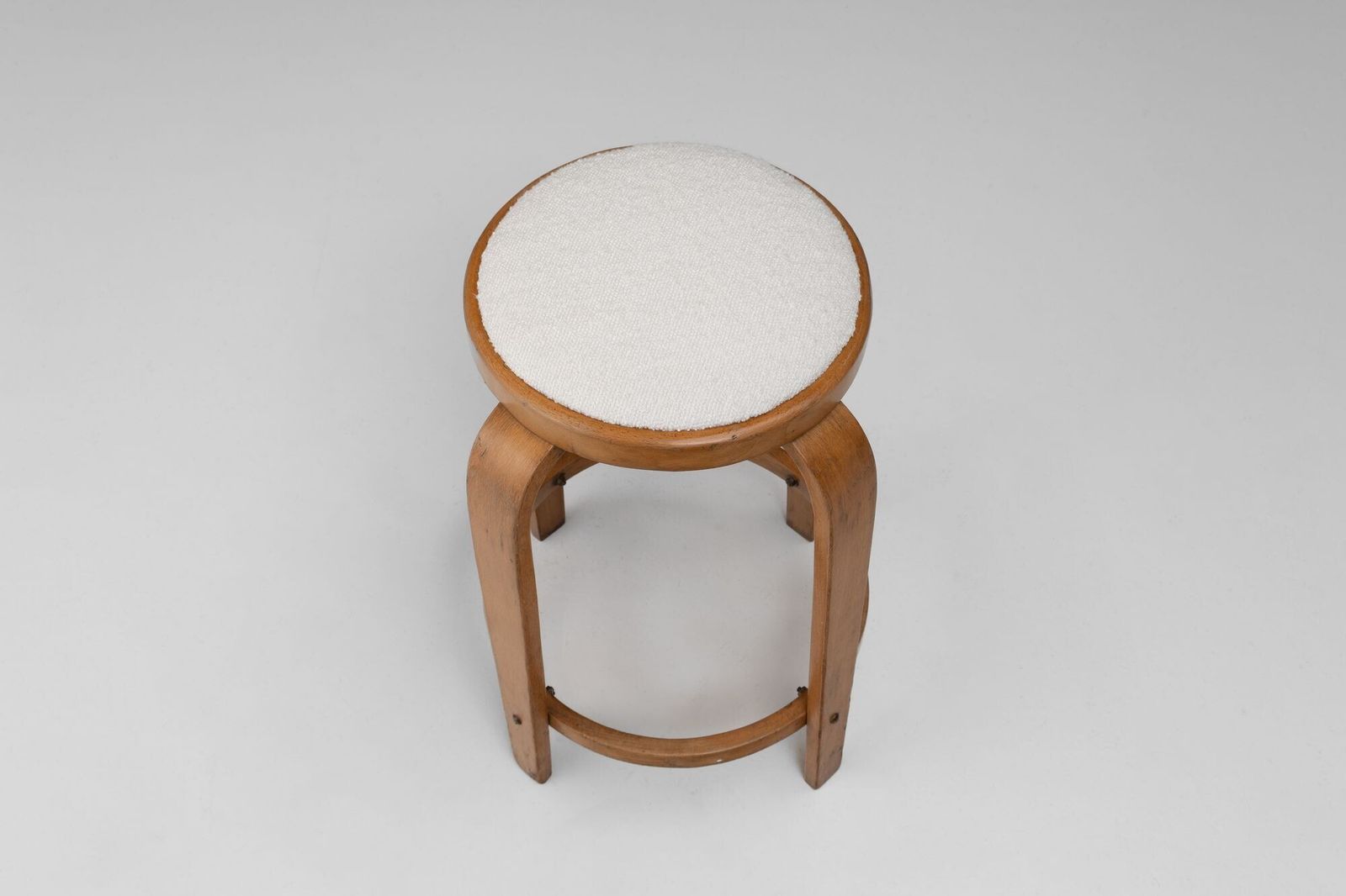 Bent Ply Stool, 1960s, Vintage photo Furniture