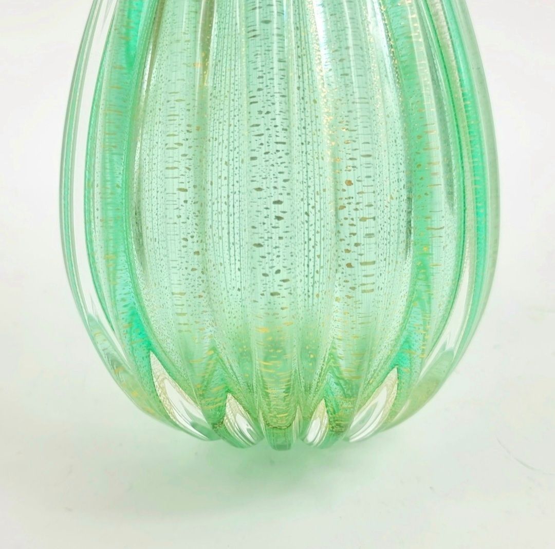Mid Century Ribbed Murano Glass Vase With Gold Inclusions By Archimede Seguso For Seguso Vetri D'arte, Italy, 1950s photo Home Decor