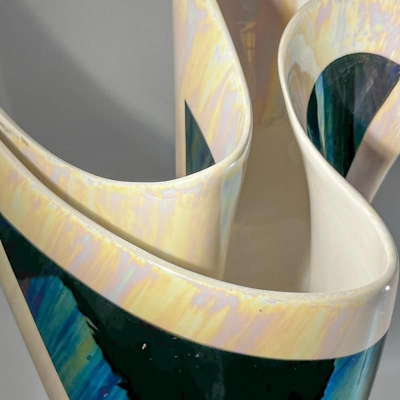 Sculpturaal Iriserende Keramische Vaas, Jaren 1960–1970 photo furniture