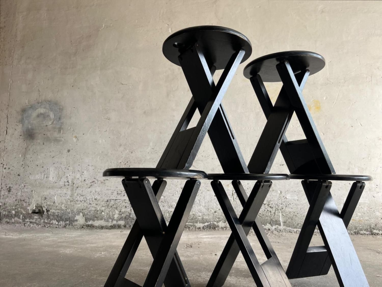 photo vinterior Suzy Folding Chair By Adrian Reed