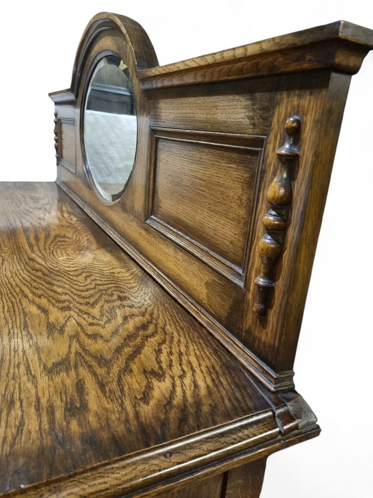 610.0 Antique Oak Sideboard With Mirror Back / Early 20th Century / Free Delivery photo