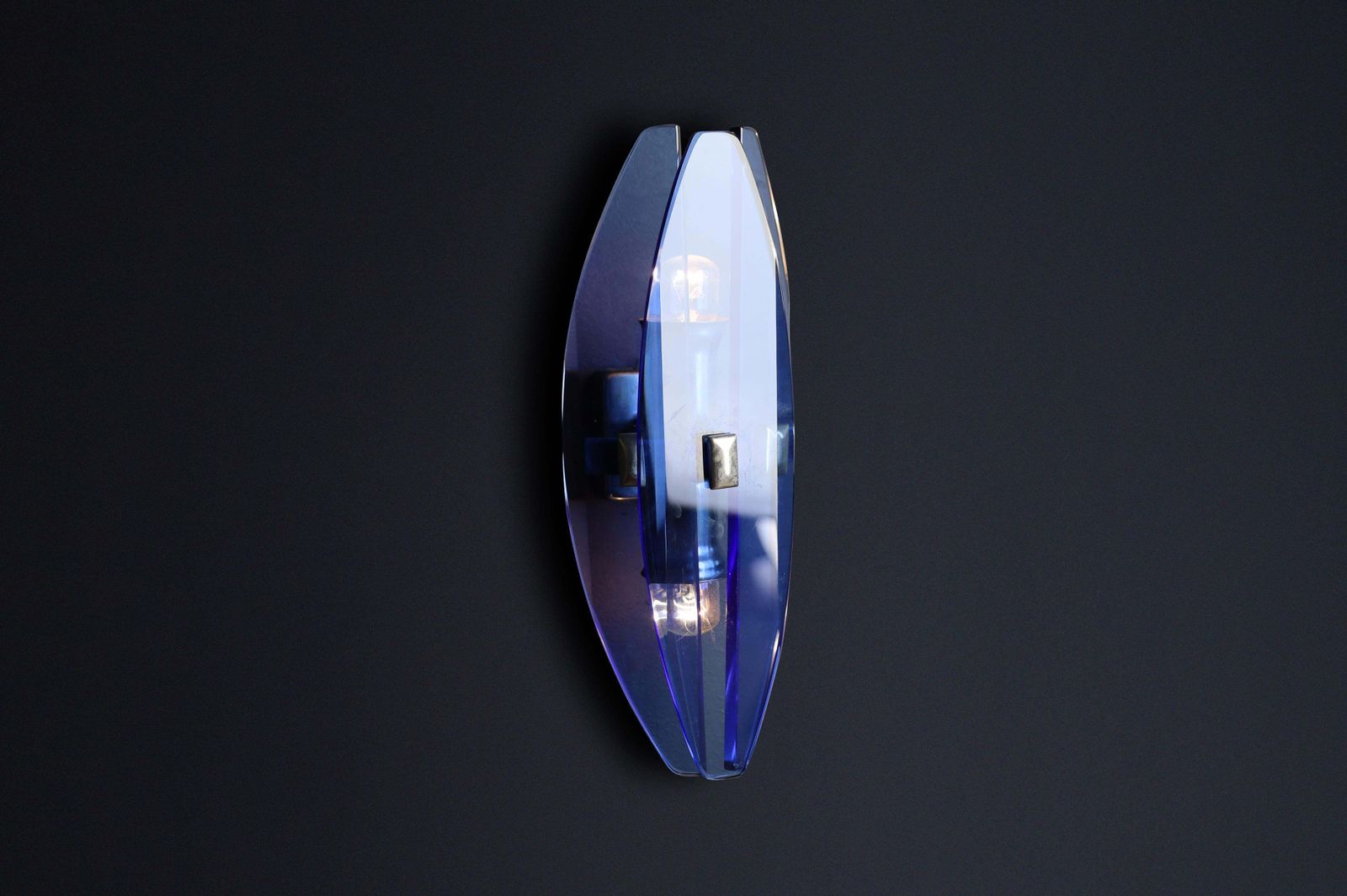 Set Of Four 1960s Italian Blue Glass And Chrome Sconces By Veca Italy photo vinterior