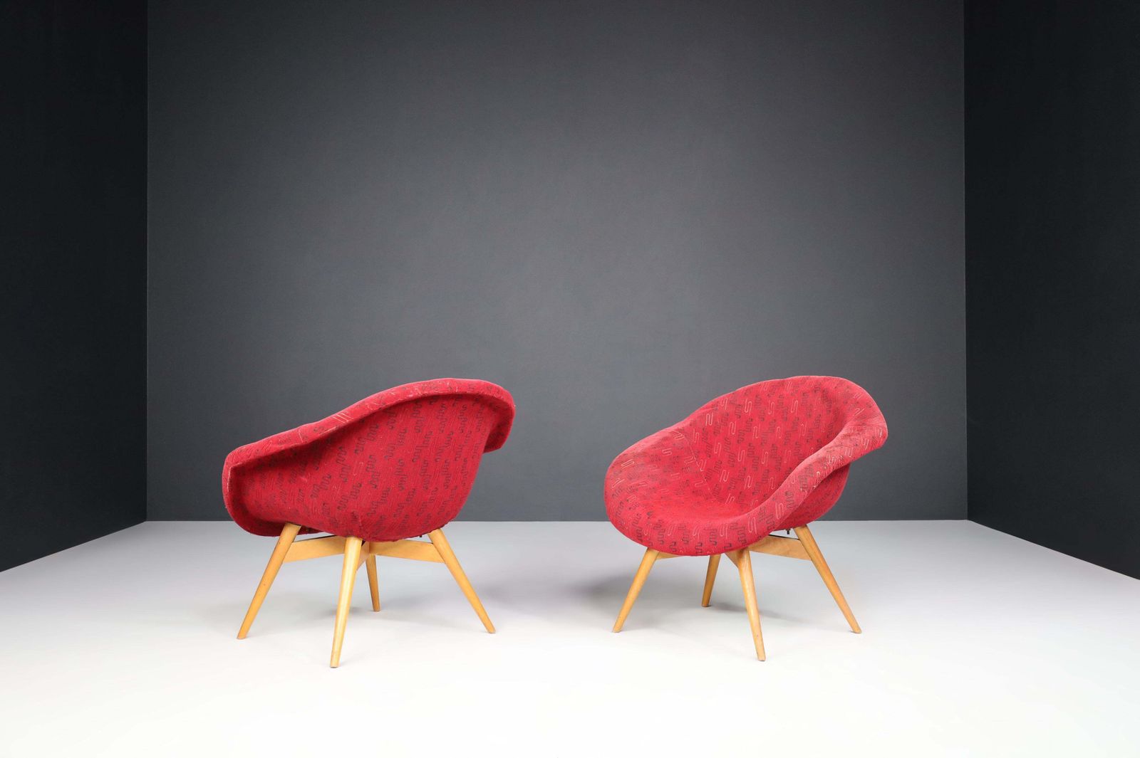 Set Of 2 Miroslav Navratil Easy Chairs In Original Fabric, Czech Republic, 1960 photo buy