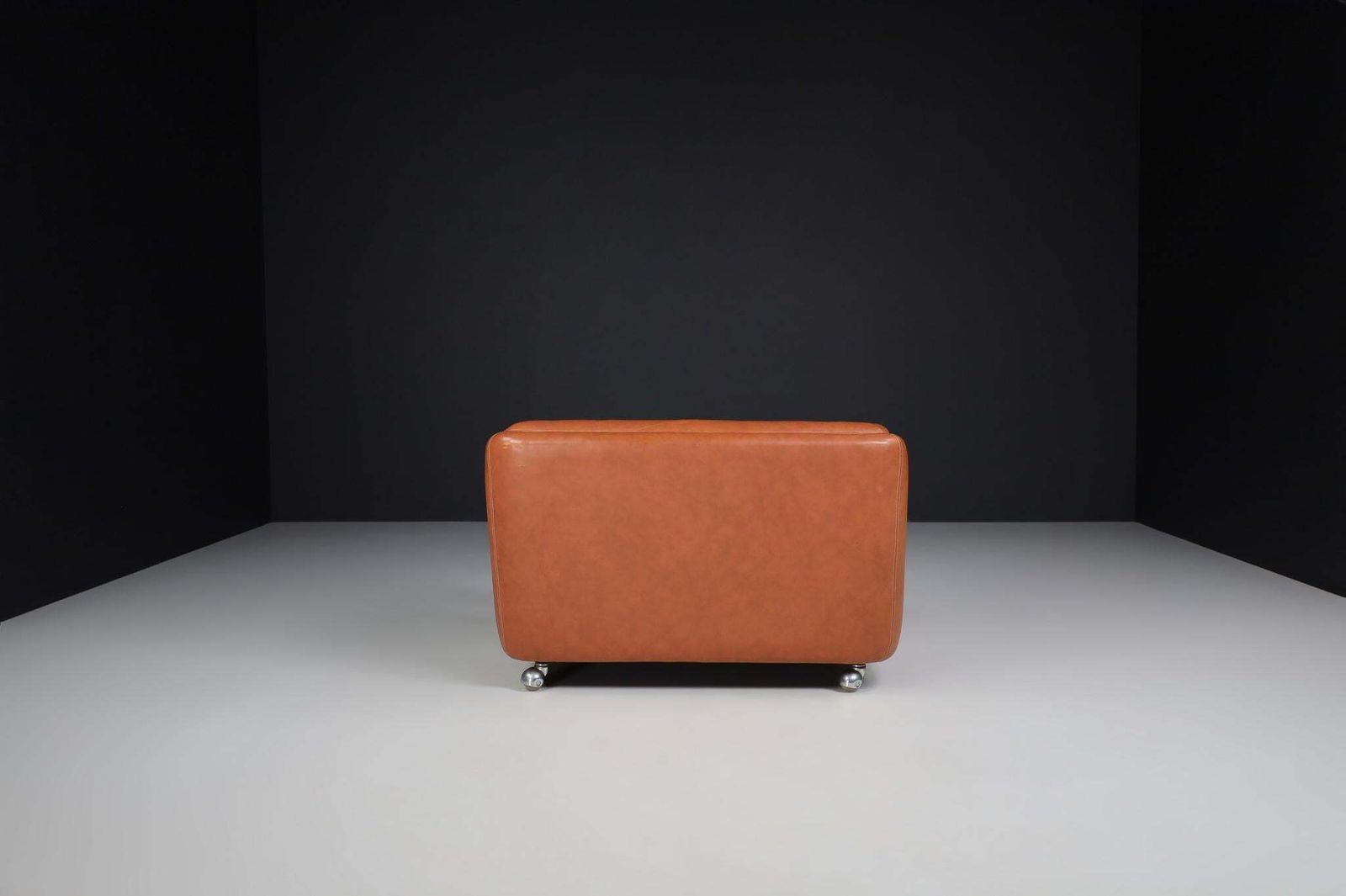 photo furniture Lounge Chair C610 By Geoffrey Harcourt For Artifort, Netherlands, 1969