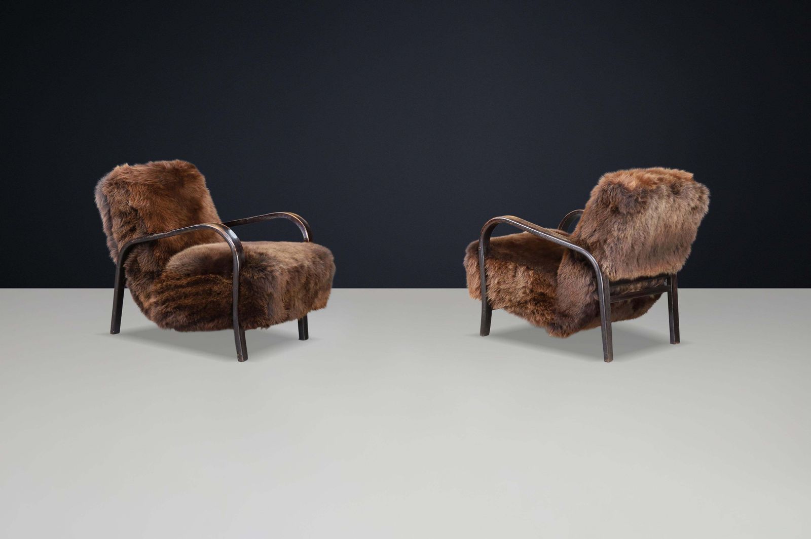 1940s Kozelka & Kropacek Armchairs In Texel Sheepskin & Patinated Bentwood photo vintage