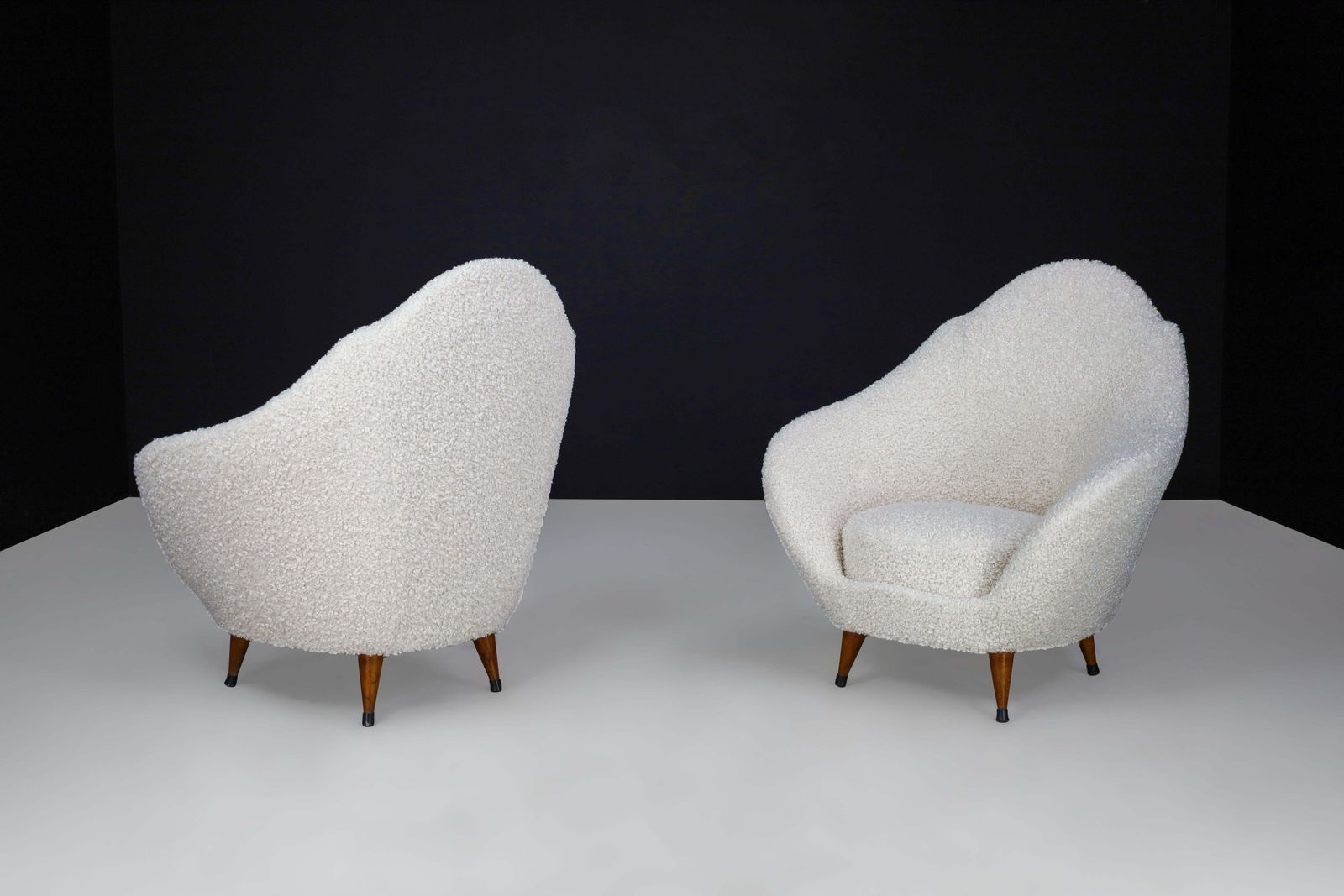 Federico Munari Lounge Chairs With Conical Feet And Teddy Upholstery, Italy 1940 photo Furniture