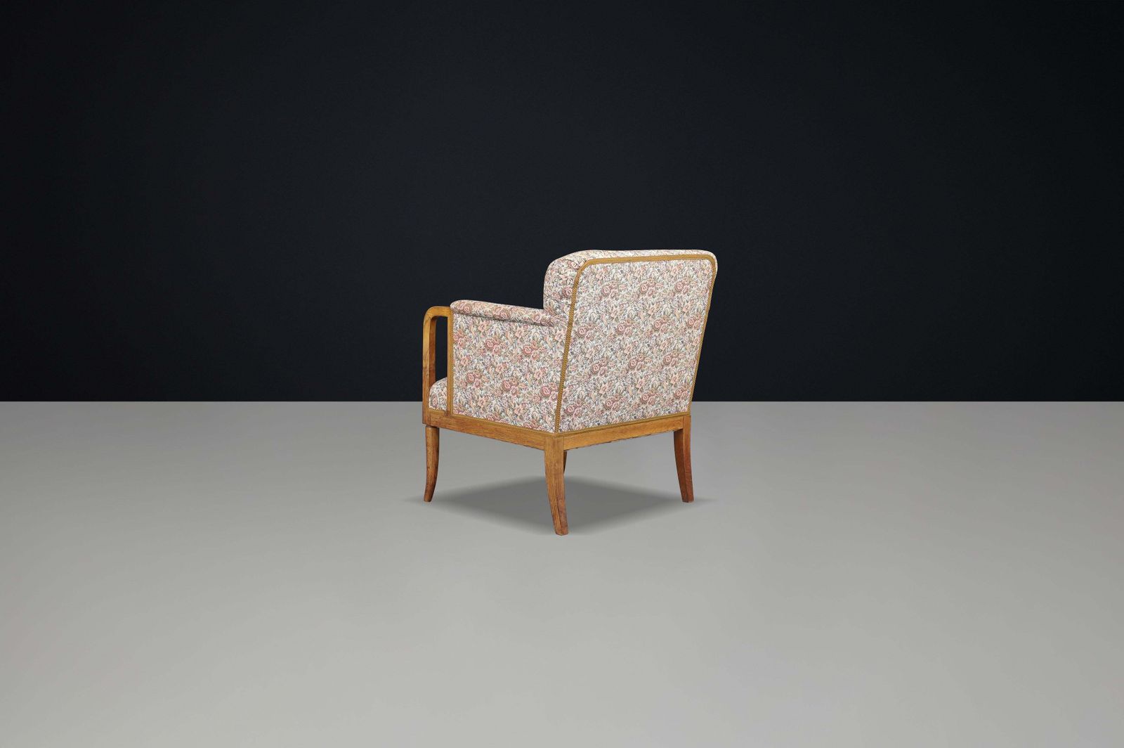 Elegant 1930s French Art Deco Oak Armchair With Original Floral Upholstery. photo 1604.0