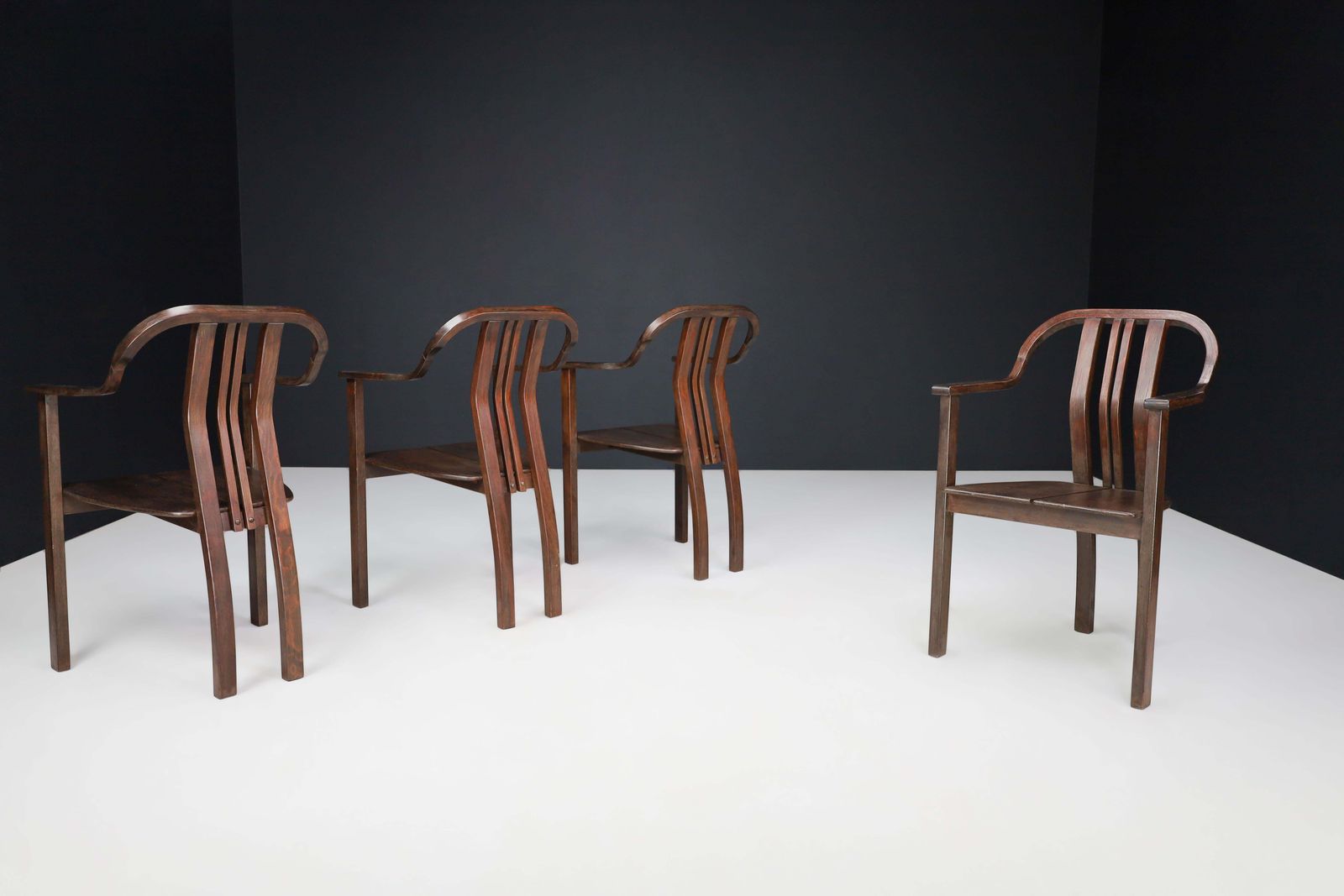 photo furniture Bentwood Armchair, Czechoslovakia, 1930s — Art Deco Meets Bauhaus Elegance