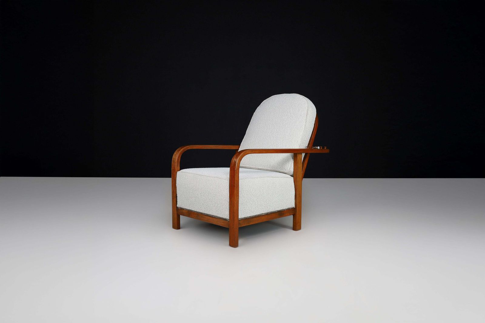 photo for sale Attributed To Jan Vaněk, Adjustable Bentwood Lounge Chair, Czechia, 1930s