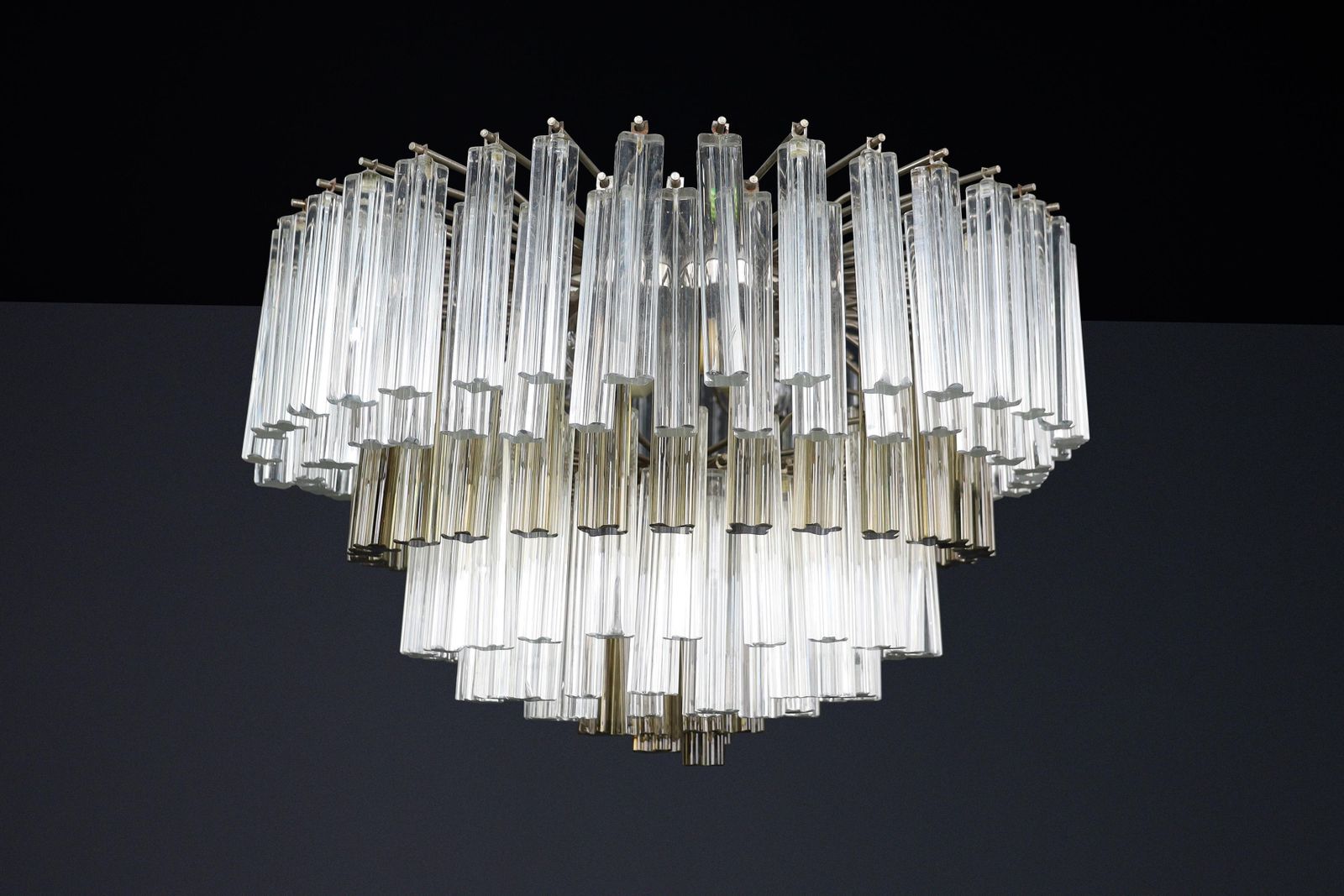 4220.0 Large Two Colored Six Tier Crystal Venini Chandelier From Italy, 1960s. photo