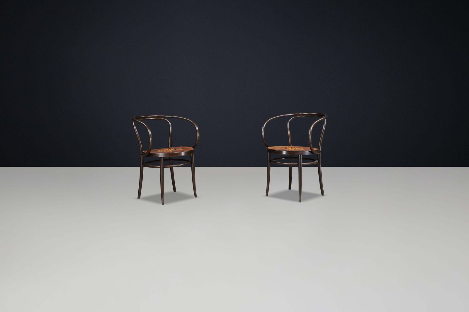 Set Of Two Authentic Thonet Bentwood Armchairs, Austria – Late 20th Century photo 2701.0