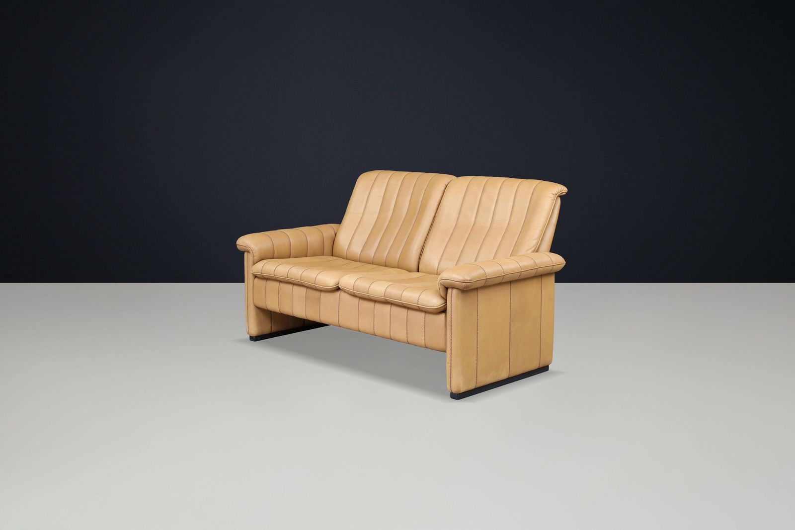 8346.0 Set Of Three De Sede Ds 83 Sofas In Tan Leather, Switzerland, 1970s photo