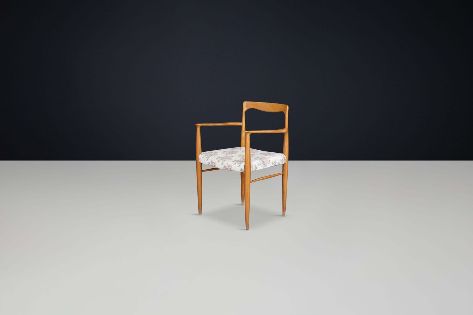 Set Of Dining Chairs By Sedláček & Vyčítal, Czechoslovakia, 1970s — 24 Available photo vintage