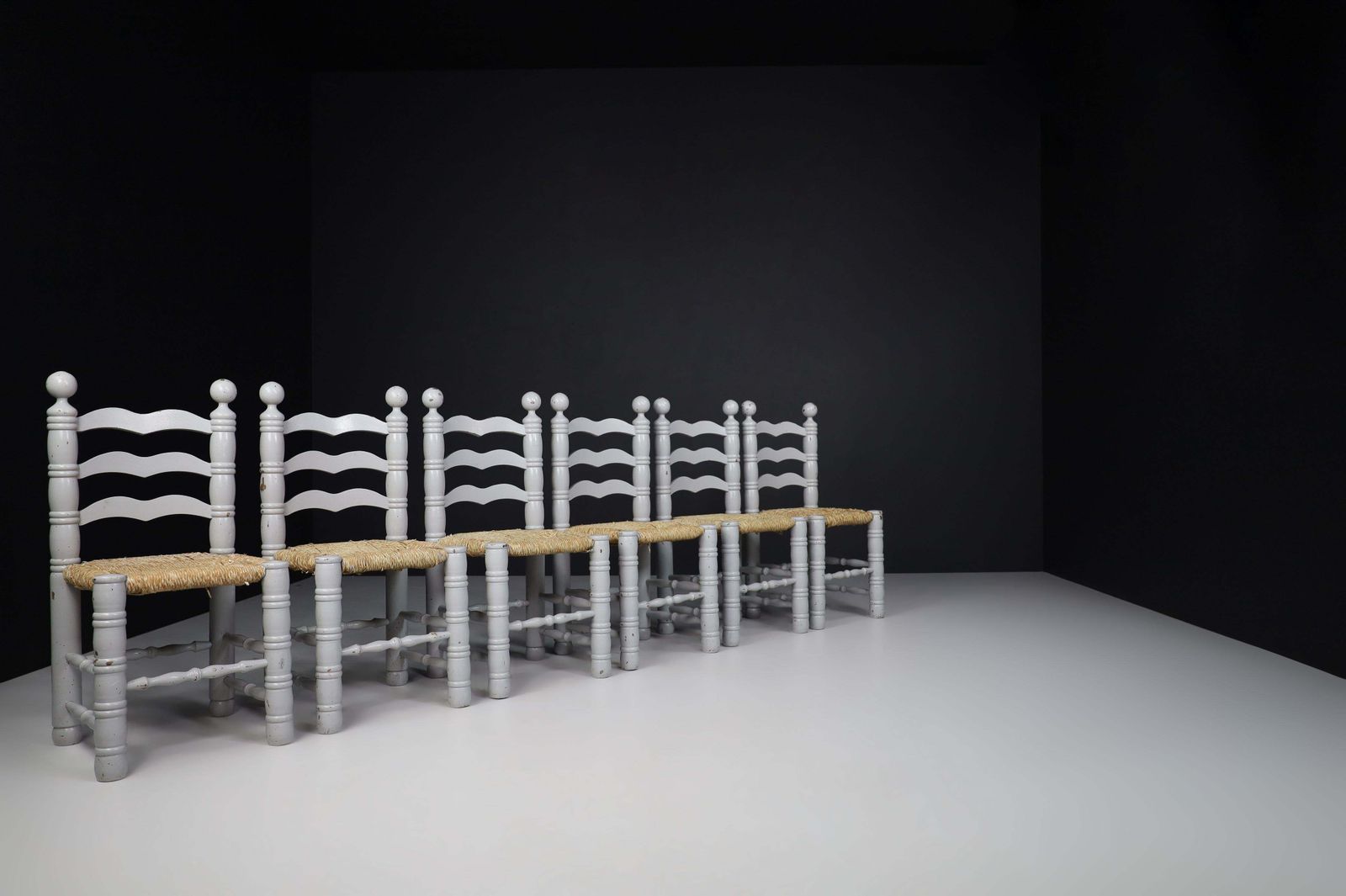 photo vintage Set Of 12 Painted Oak And Rush Turned Chairs By Charles Dudouyt, France 1940