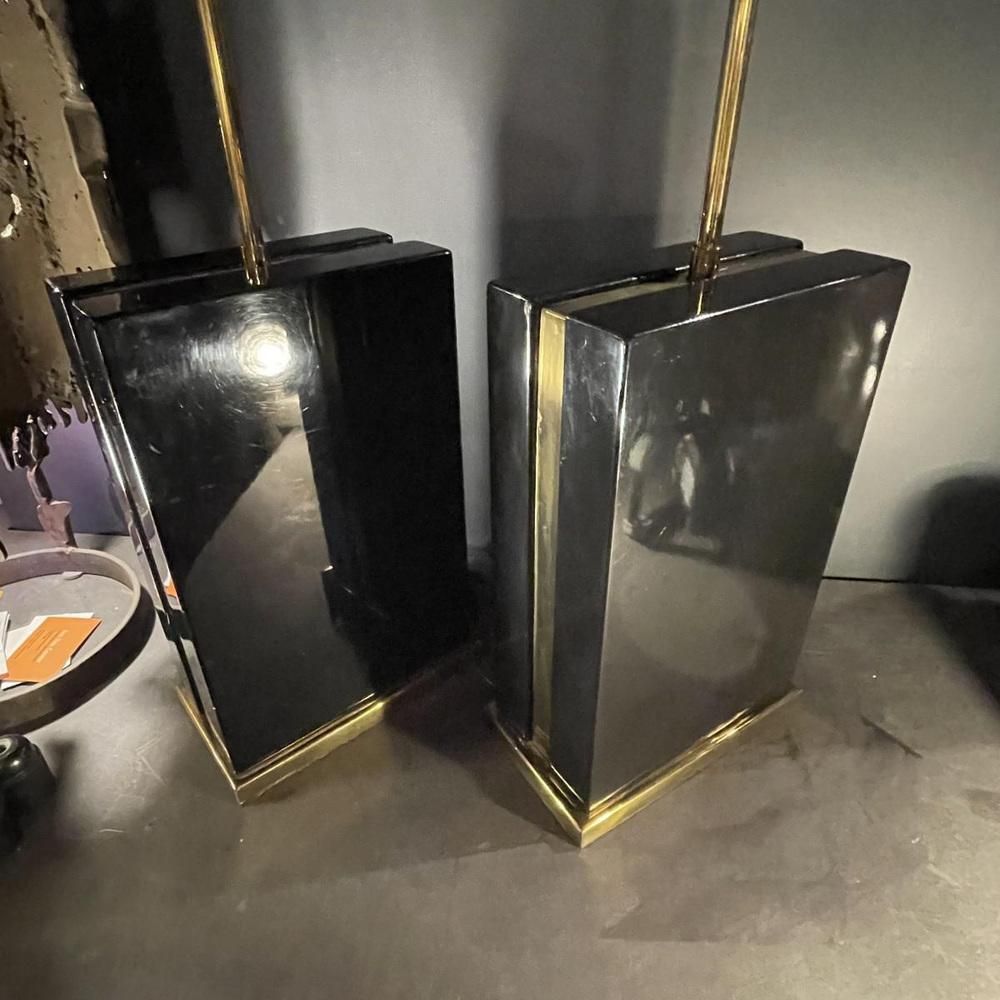 Hollywood Regency Lamps In Black Lacquer And Brass, 1970s, Set Of 2 photo vintage