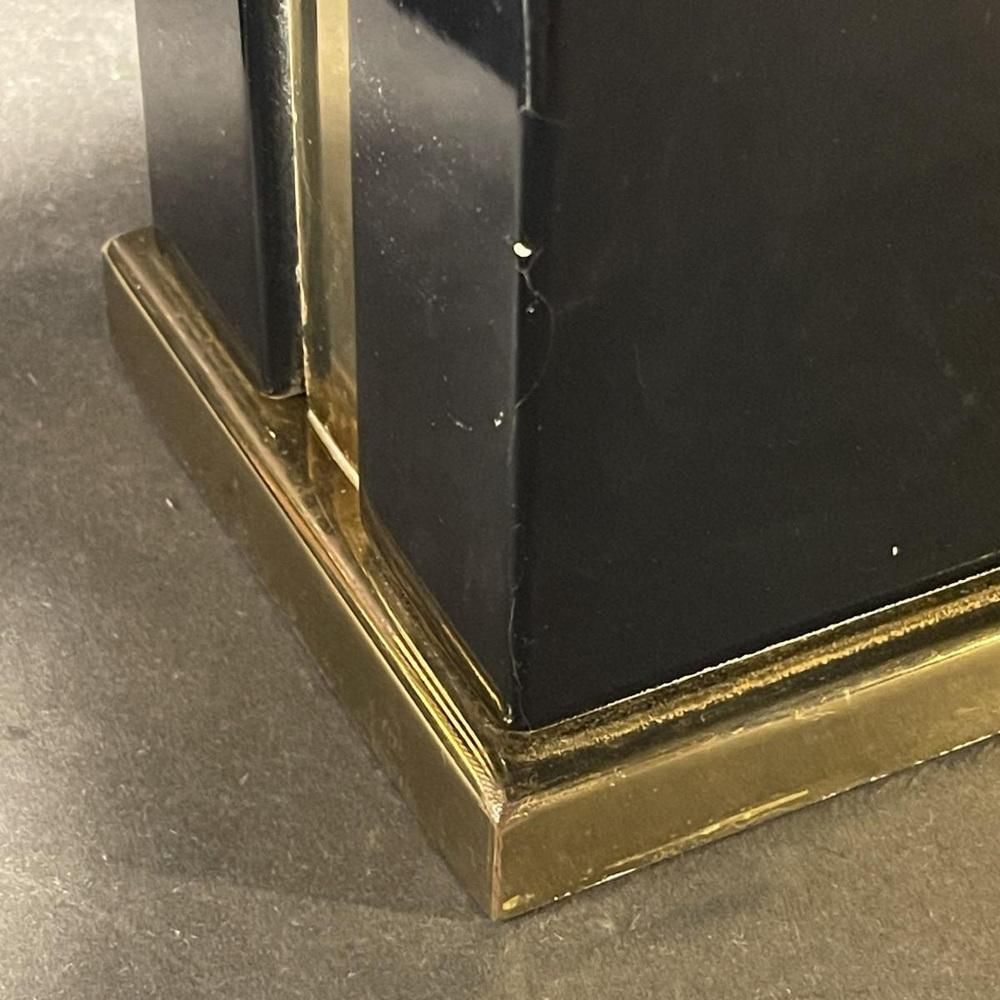 photo vinterior Hollywood Regency Lamps In Black Lacquer And Brass, 1970s, Set Of 2
