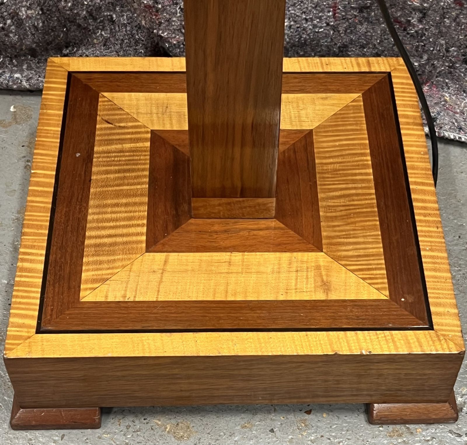 Stylish Art Deco Standard Lamp photo furniture