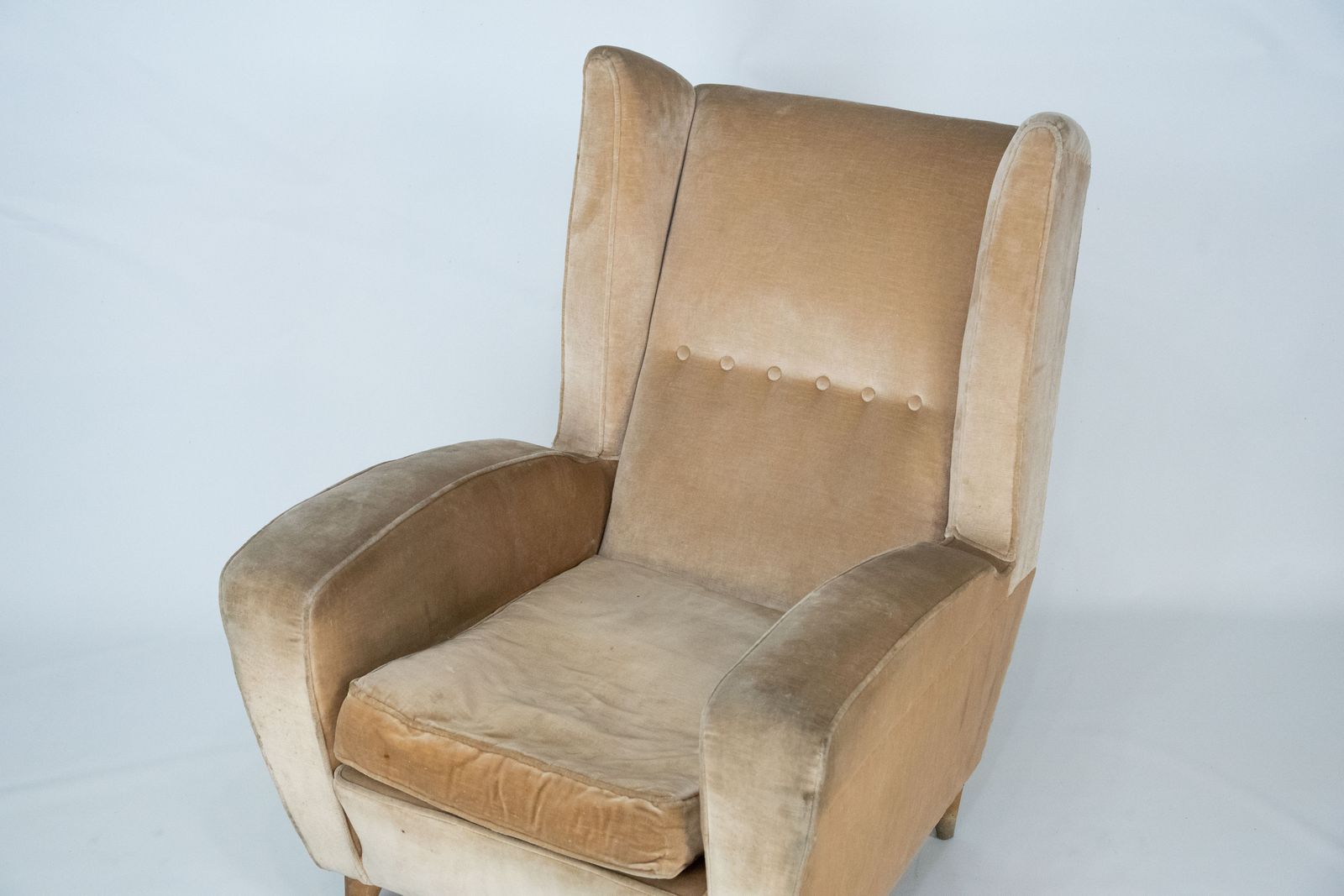 photo vinterior Mid Century Attributed Melchiorre Bega Single Armchair In Velvet. Italy 1950s