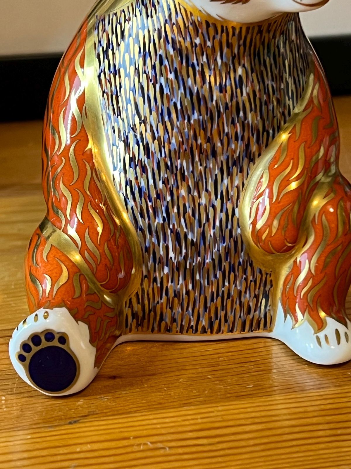 Royal Crown Derby ‘Gold Standard’ Bear First Grade. Highly Collectible C1993 photo for sale