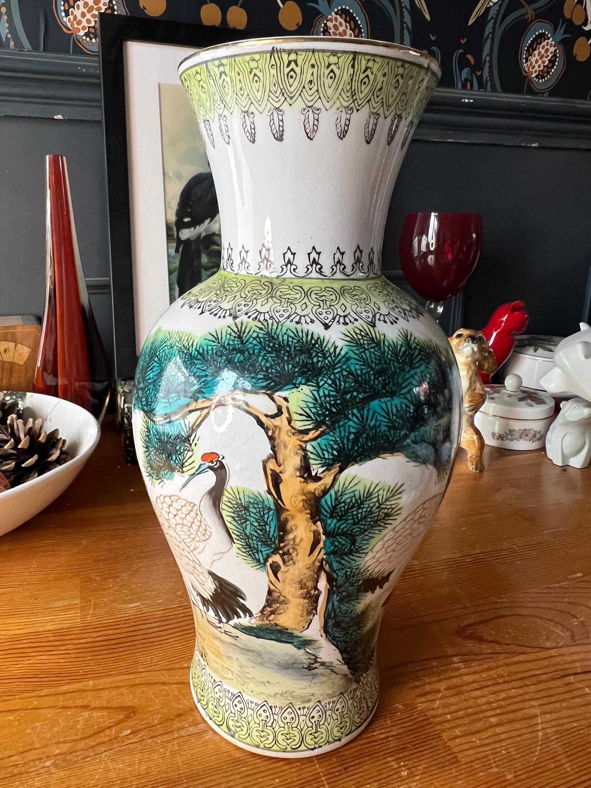 photo furniture Chinese Famille Verte Porcelain Vase Depicting Cranes And Landscapes C1662 C1772