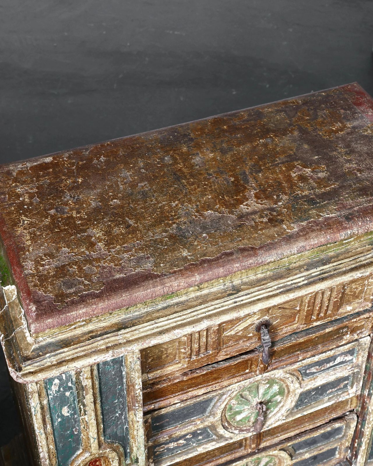 Early 18th C. Spanish Gilded & Painted Chest Of Drawers photo Furniture