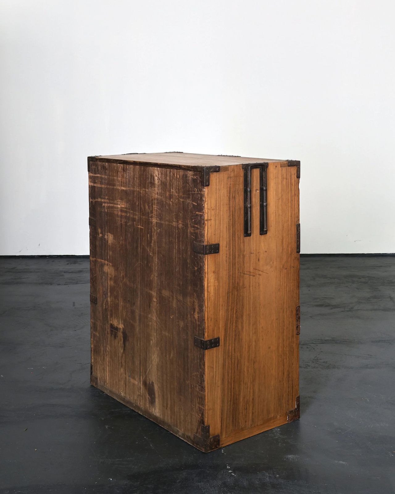 2145.0 Meiji Period Tansu/Chest Of Drawers photo