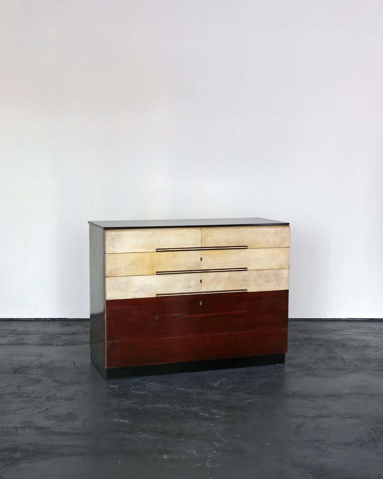 Italian Modernist C.1940s Vellum Chest Of Drawers