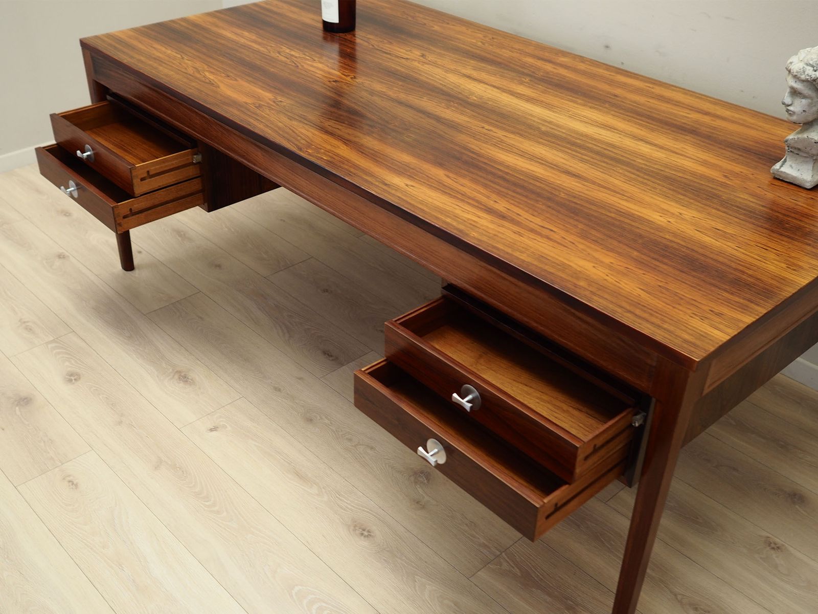 Diplomate Vintage Bureau Danish Design Jaren 1970 Designer Finn Juhl Fabrikant France And Son photo vinterior