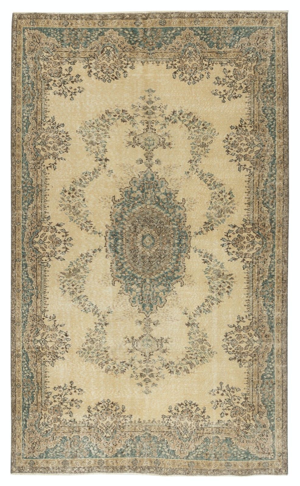 5.5x9 Ft Vintage Handmade Turkish Area Rug For Farmhouse And Boho Interiors