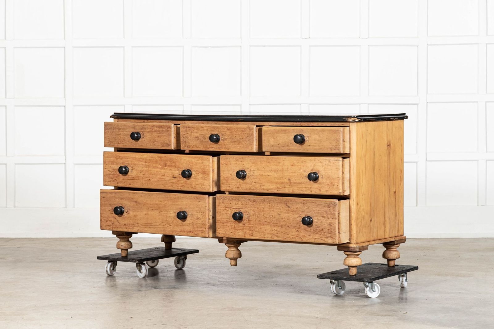 Large English 19thc Pine Dresser Base Drawers photo vinterior