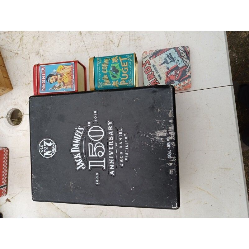 Lot Of Vintage Tin Advertising Boxes photo Home Decor