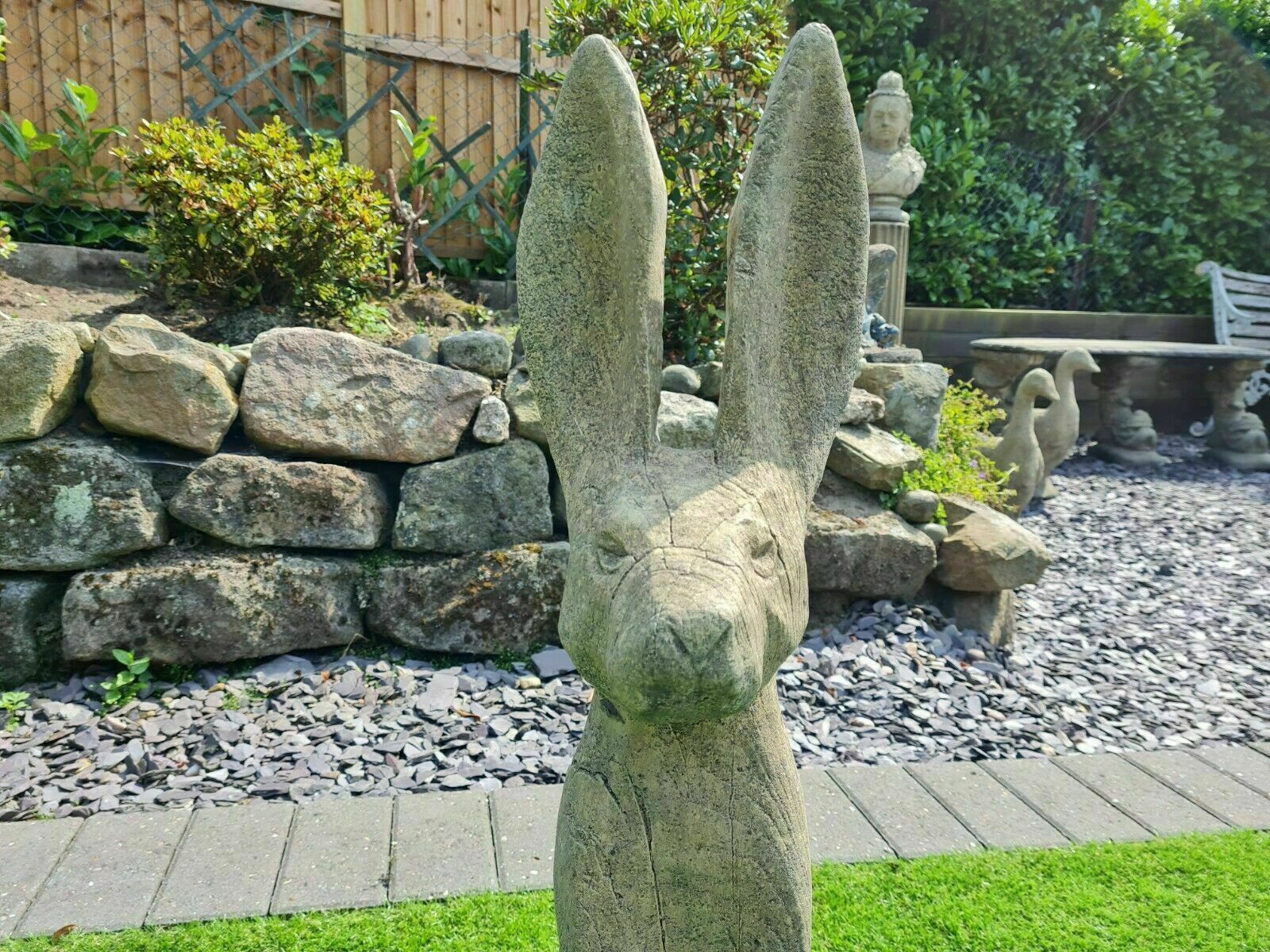 Vintage English Stone Hare Garden Ornament Woody 0231. photo furniture