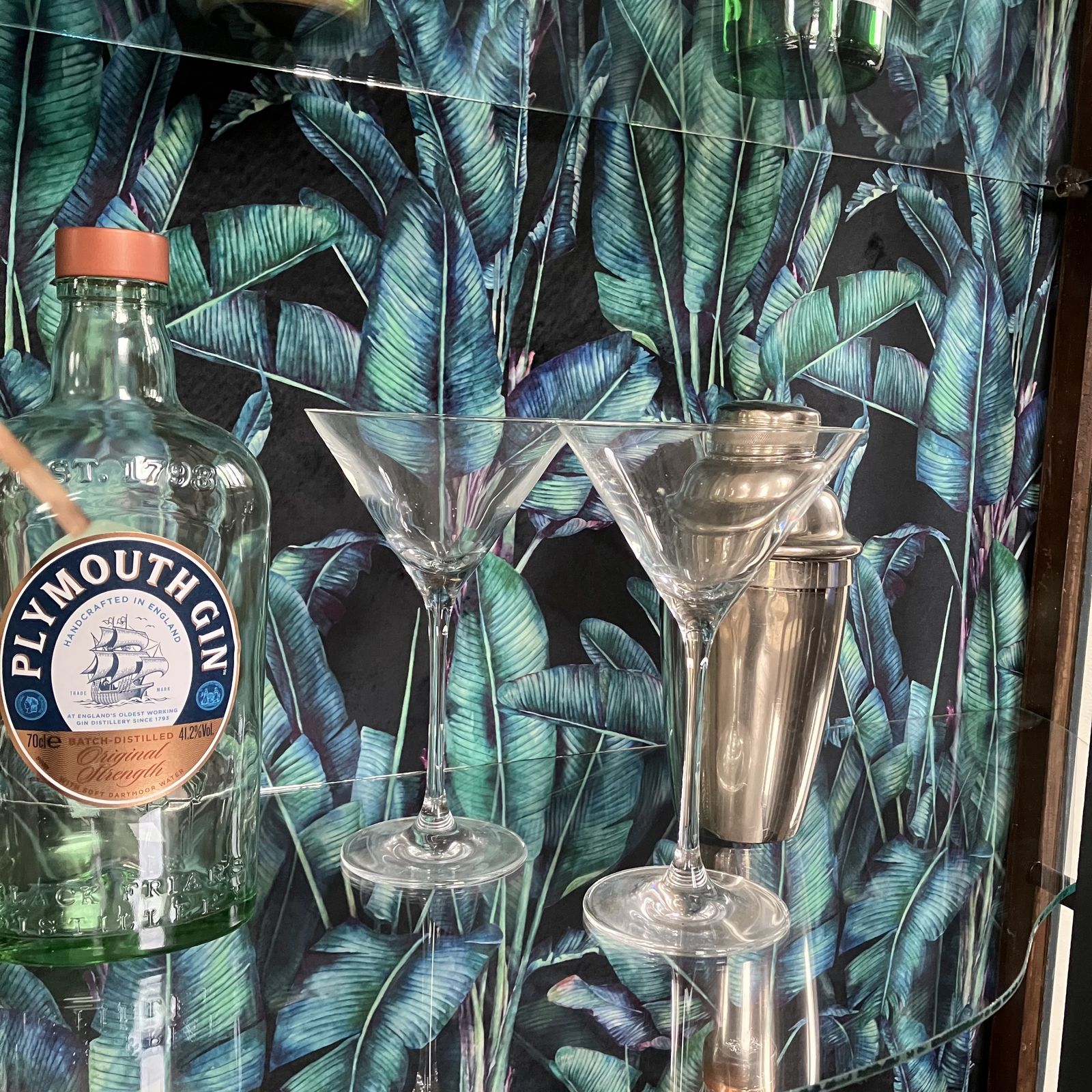 Antique Painted Glass Gin Display Cabinet: Farrow And Ball Hague Blue, Paradise Velvet Interior photo 645.0