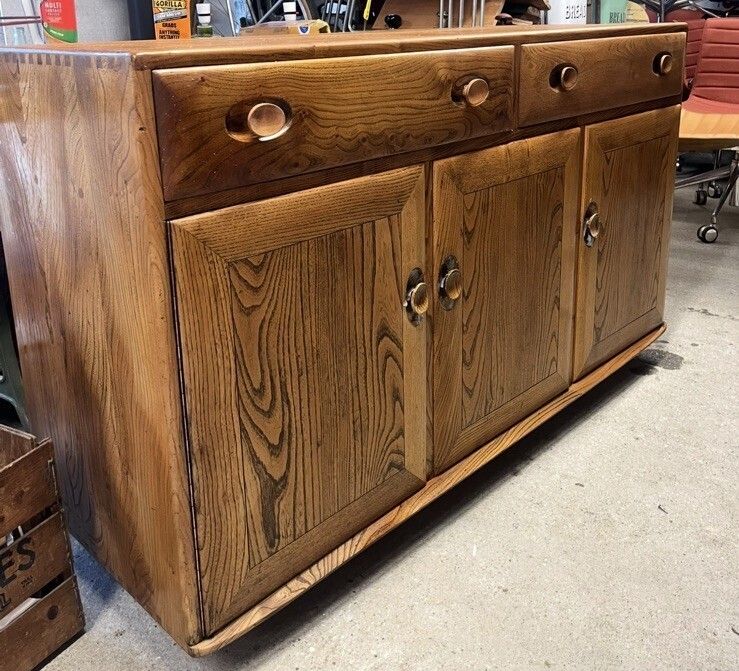 Vintage Mid Century Ercol 507 Elm Sideboard Restored photo vinterior