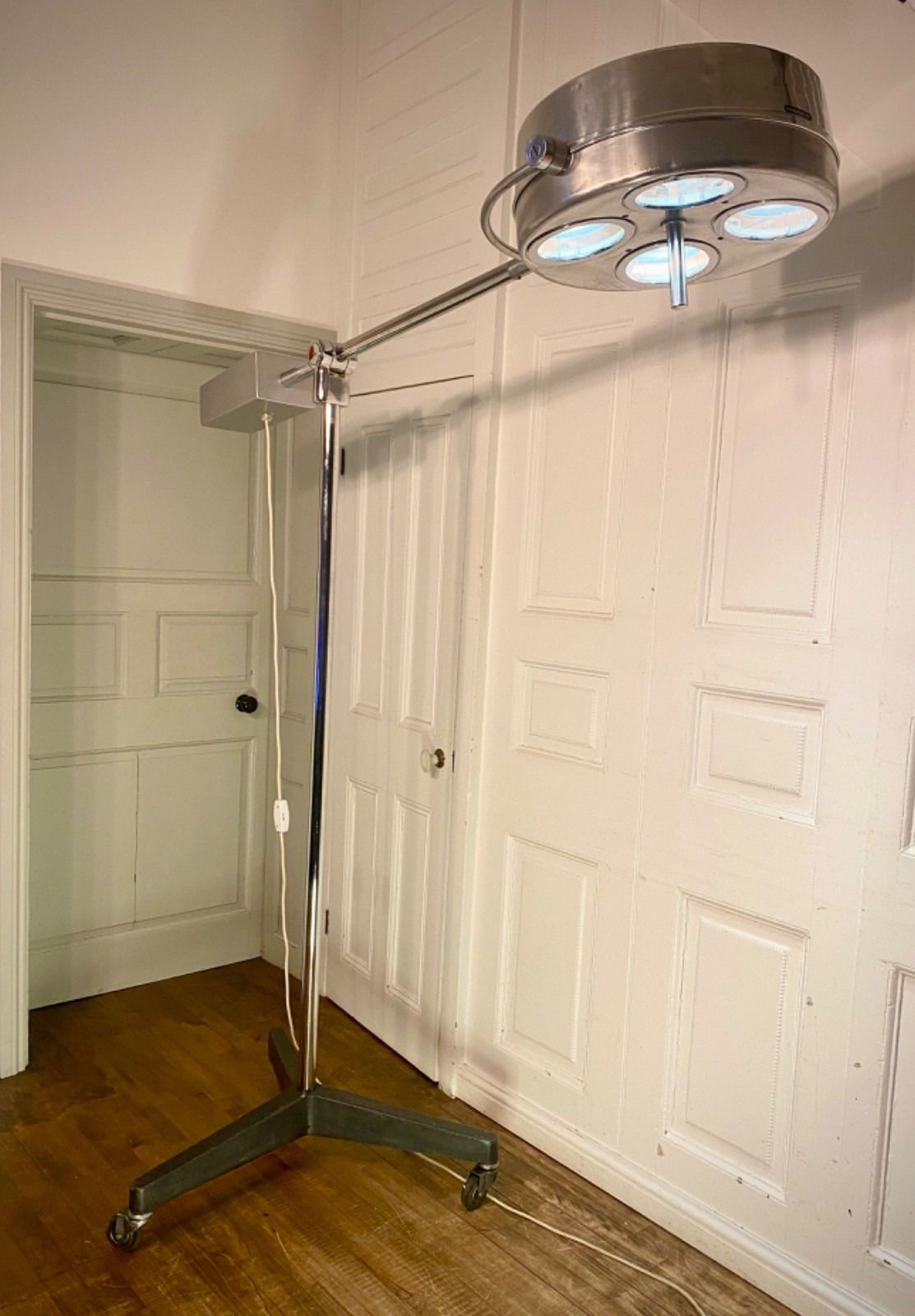1250.0 Super Cool Mid Century Chrome Aluminium Operating Theatre Floor Lamp Boom Light. photo