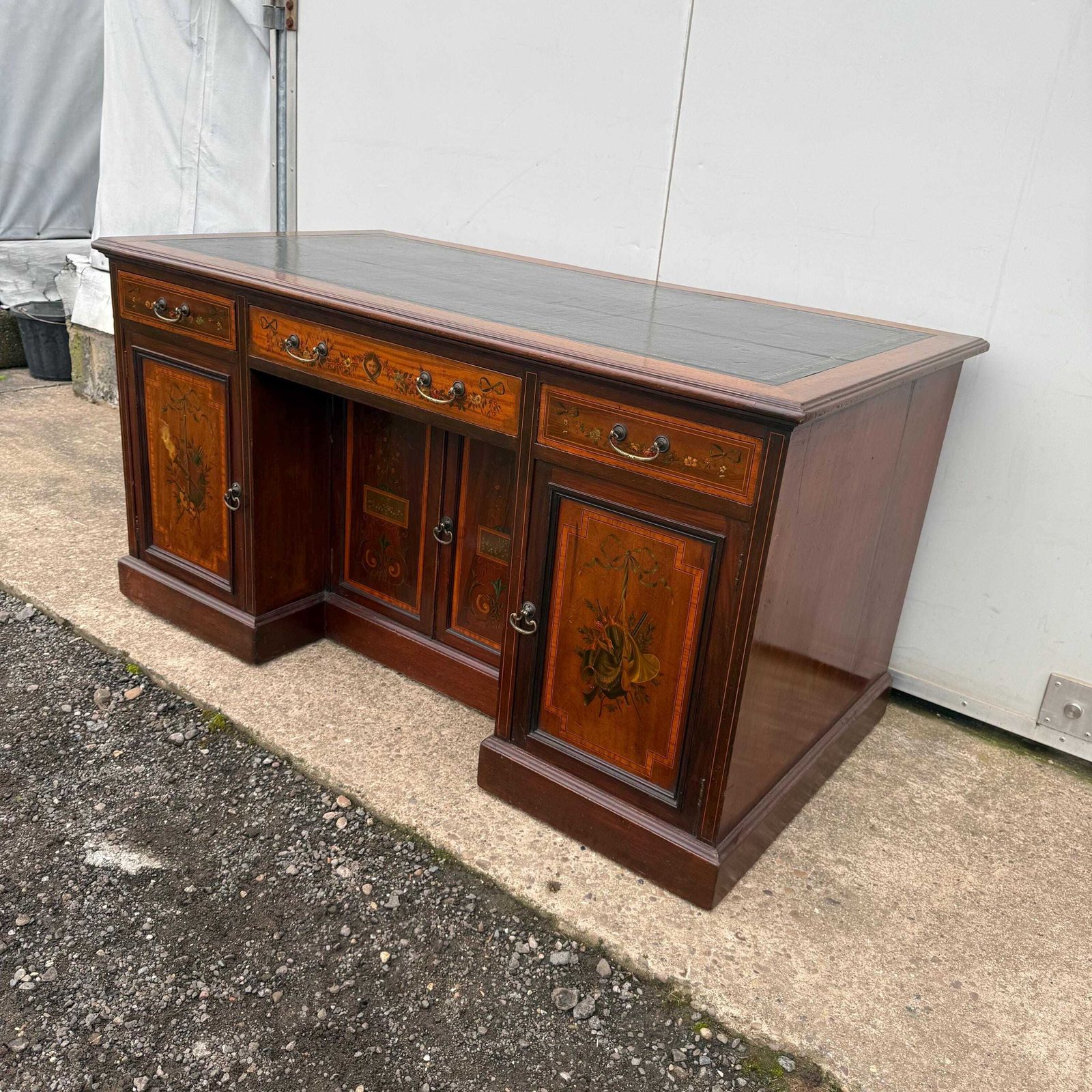 photo furniture Desk Edwardian Desk By Maple & Co