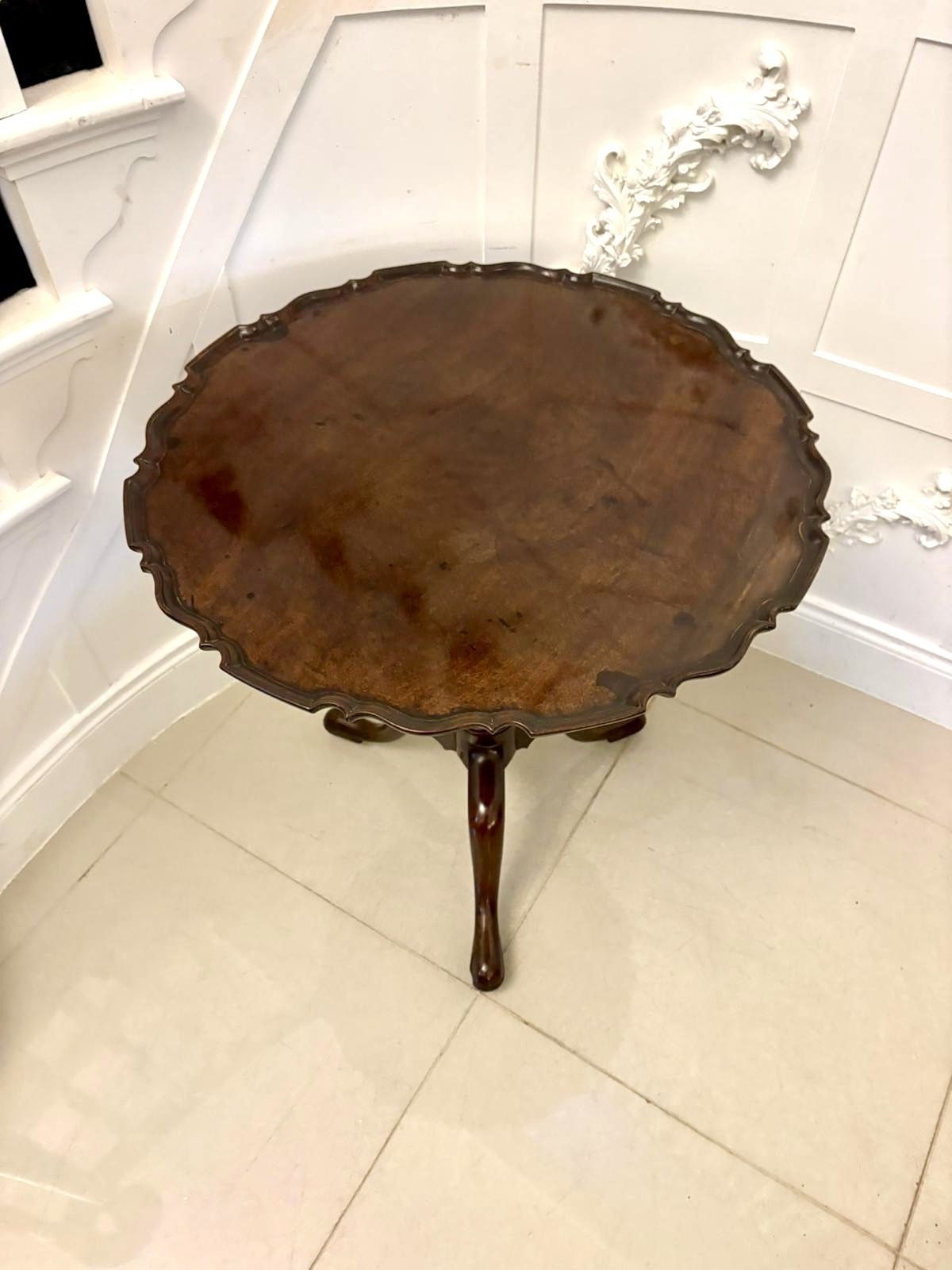 Antique 18th Century Quality Chippendale Mahogany Tilt Top Tripod Table photo 3225.0