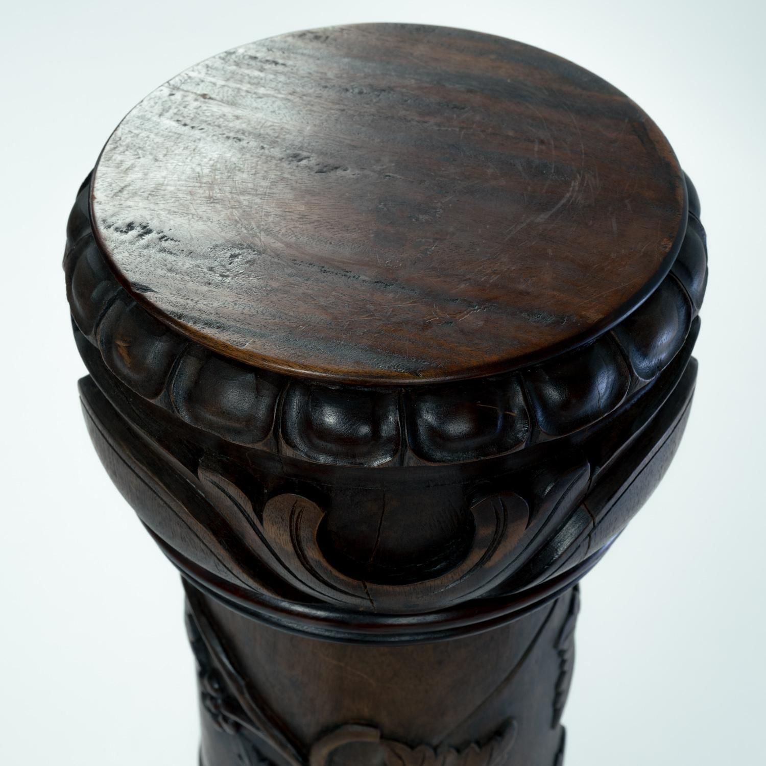 photo vinterior Pedestal Plantstand, Mahogany, Handcarved Grapevine Motive, Wood, 1950s