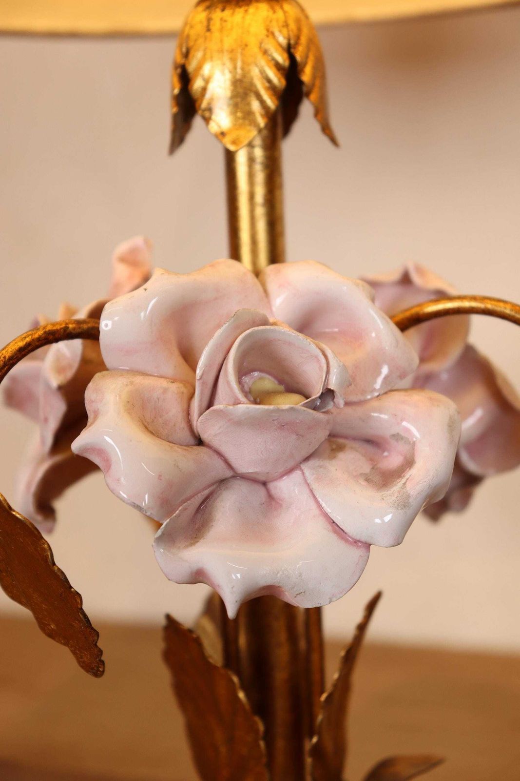 Gilded Porcelain Rose Lamp: Hollywood Regency Desk Or Table Lamp (St.245) photo vinterior