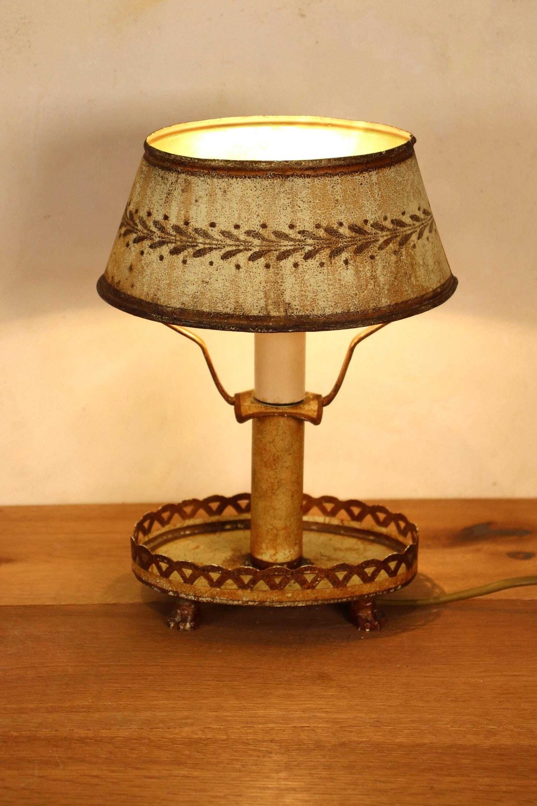 Original Italian Mid Century Patinated Tole / Metal Table Lamp (St.240) photo for sale