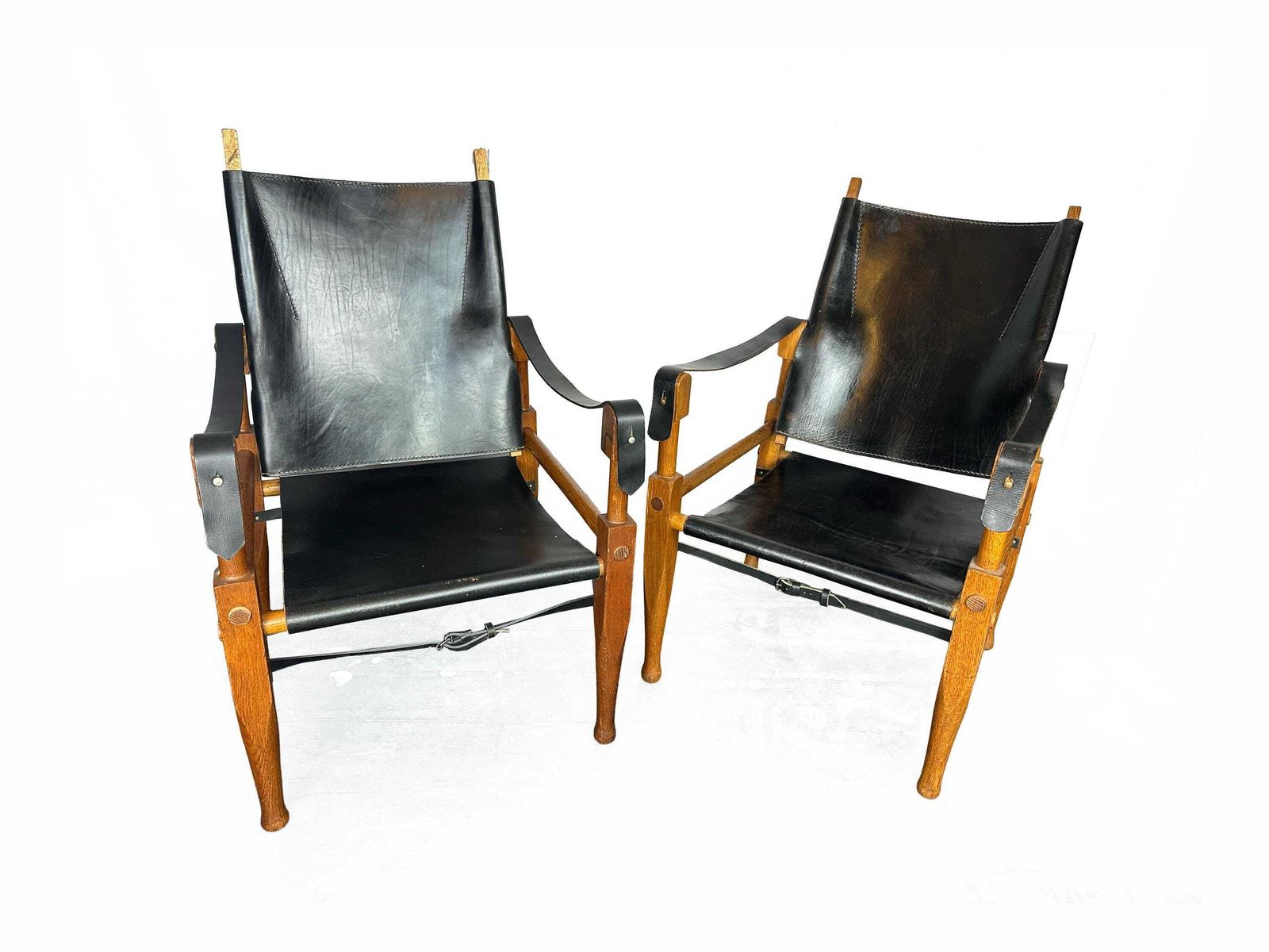 Wilhelm Kienzle (1886 1958) Set Of Two Colonial Armchair Mod. 28 Wohnbedarf, Switzerland, Campaign Chairs
